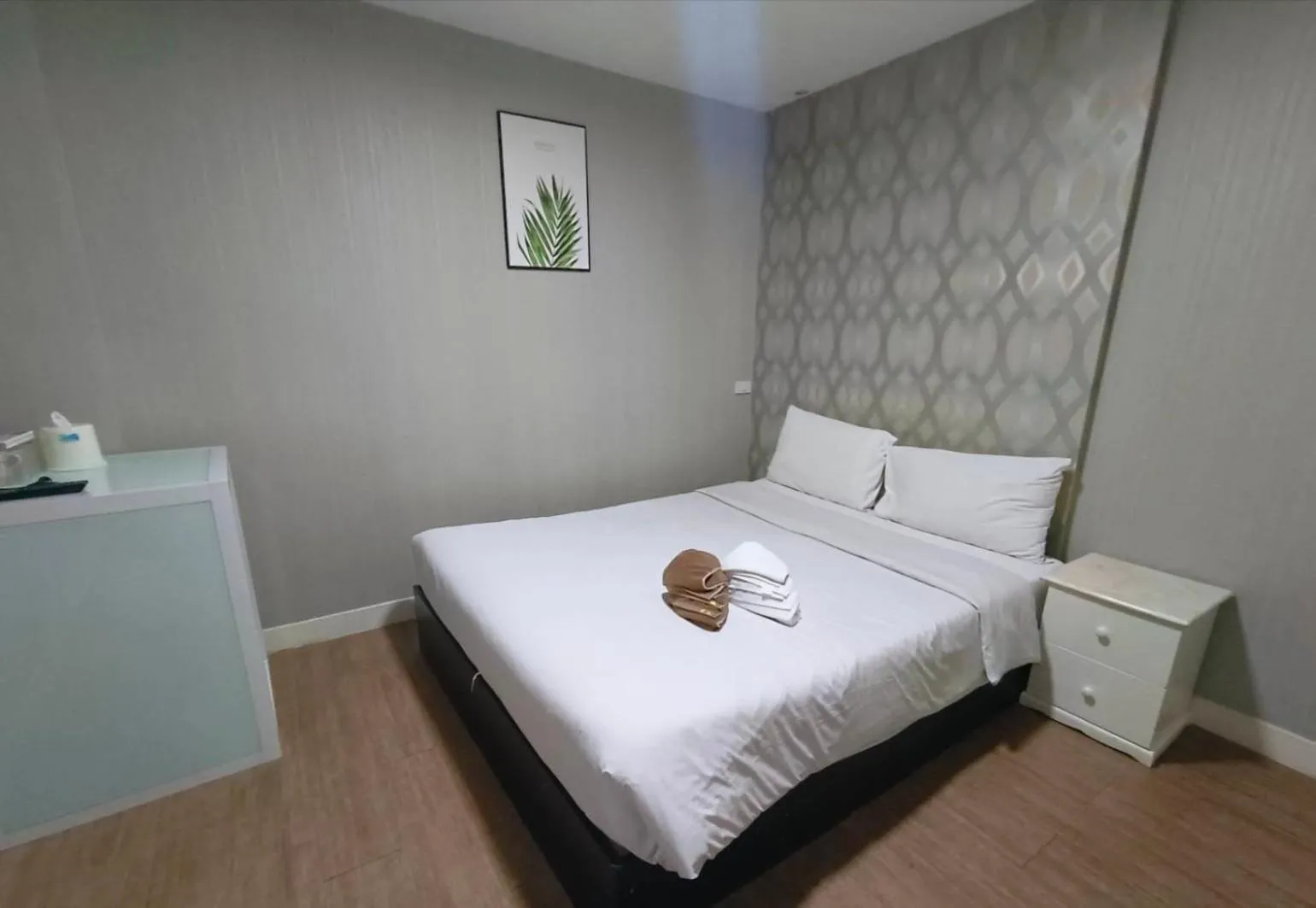 Bedroom, Bed in Tim Place - BTS Phra Khanong