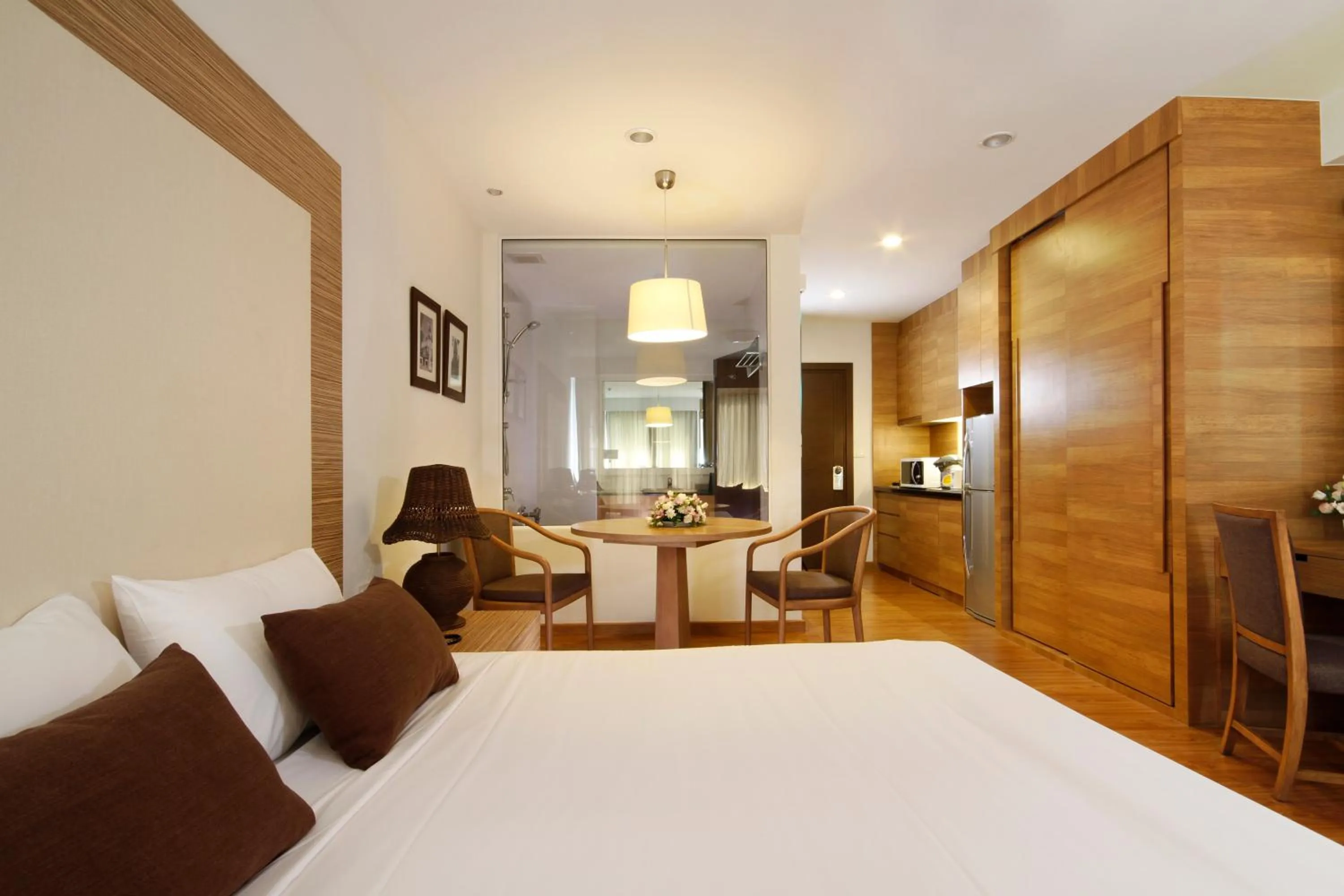 Bedroom, Bed in Classic Kameo Hotel & Serviced Apartment, Rayong