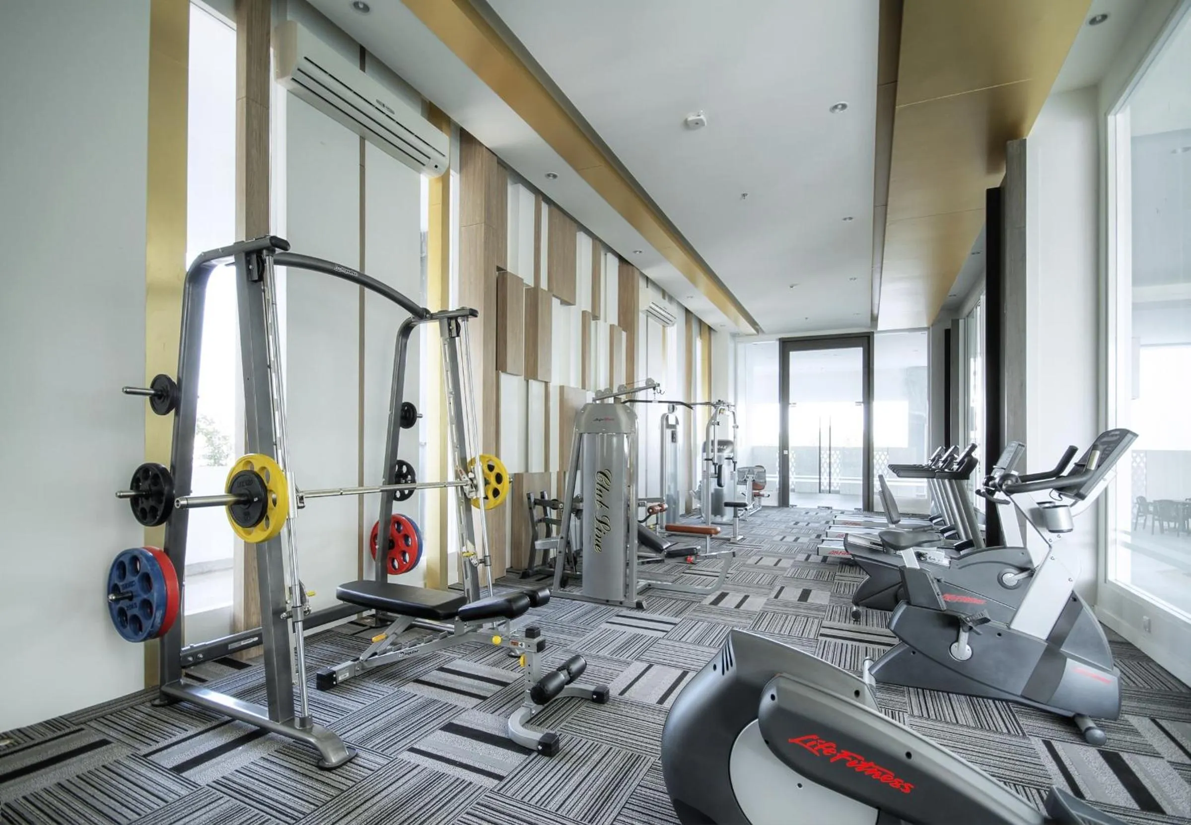 Fitness centre/facilities in Classic Kameo Hotel & Serviced Apartment, Rayong