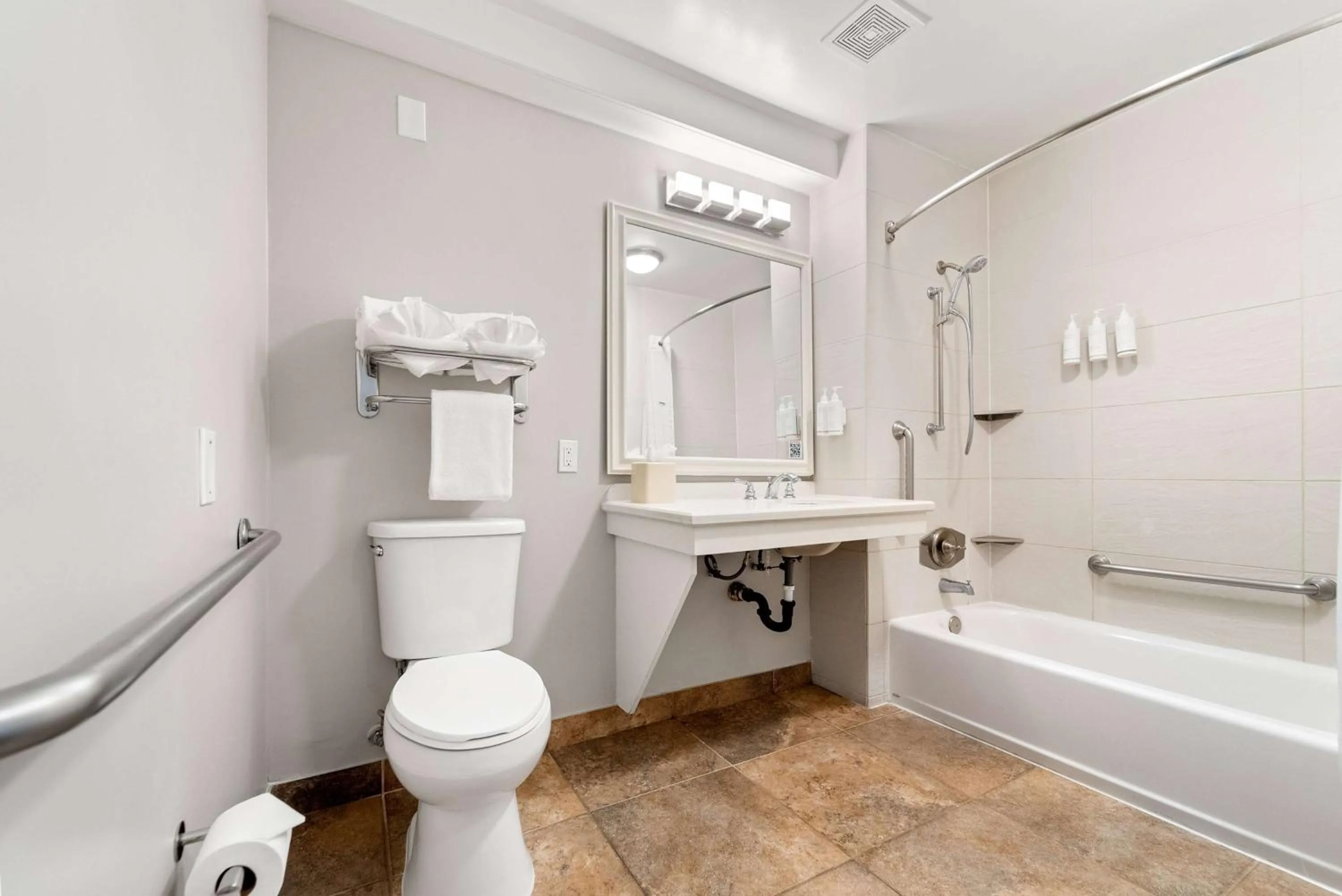 Bathroom in Days Inn by Wyndham San Diego Hotel Circle