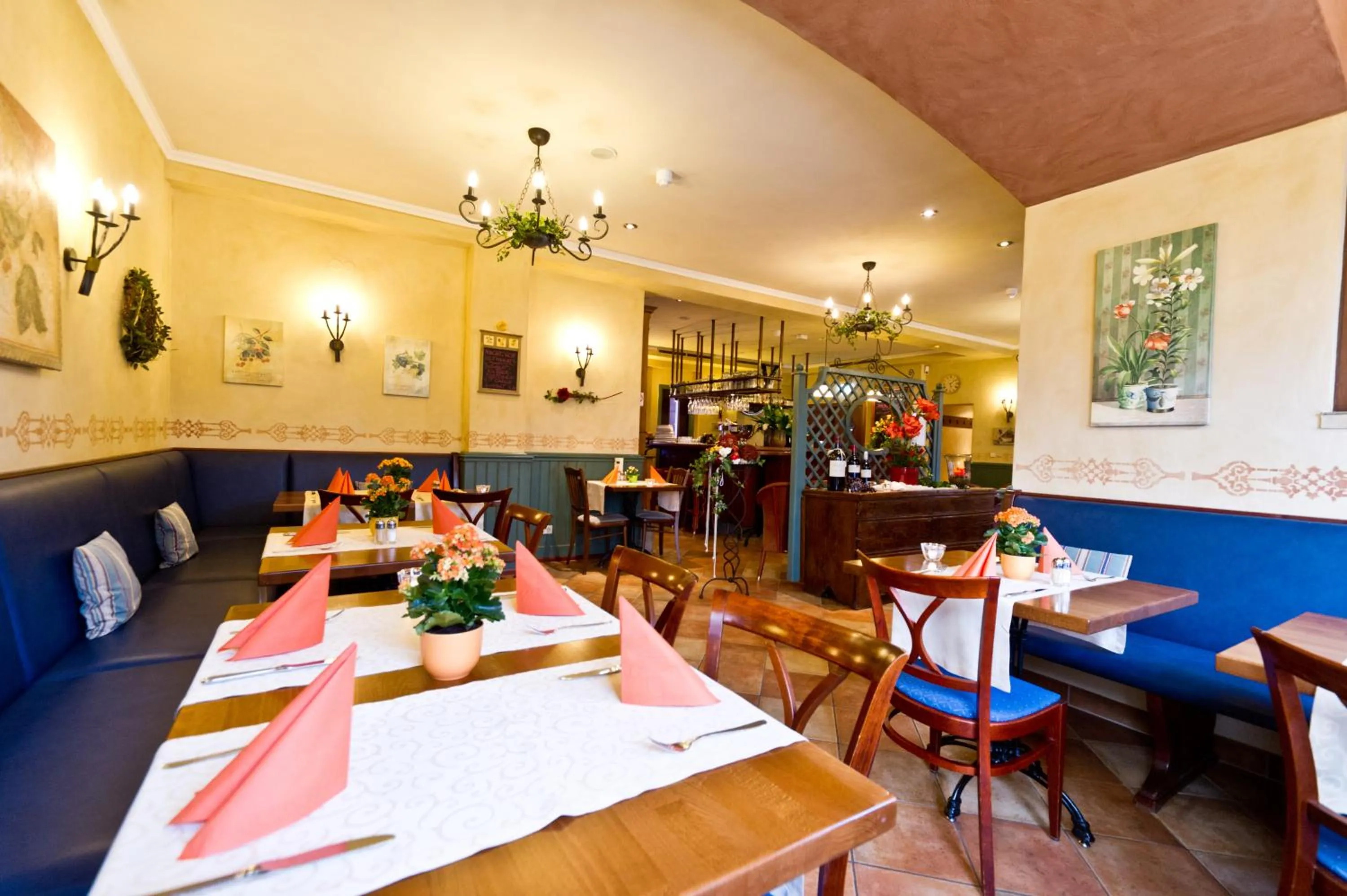 Restaurant/places to eat in Wohlfühl-Hotel Neu Heidelberg