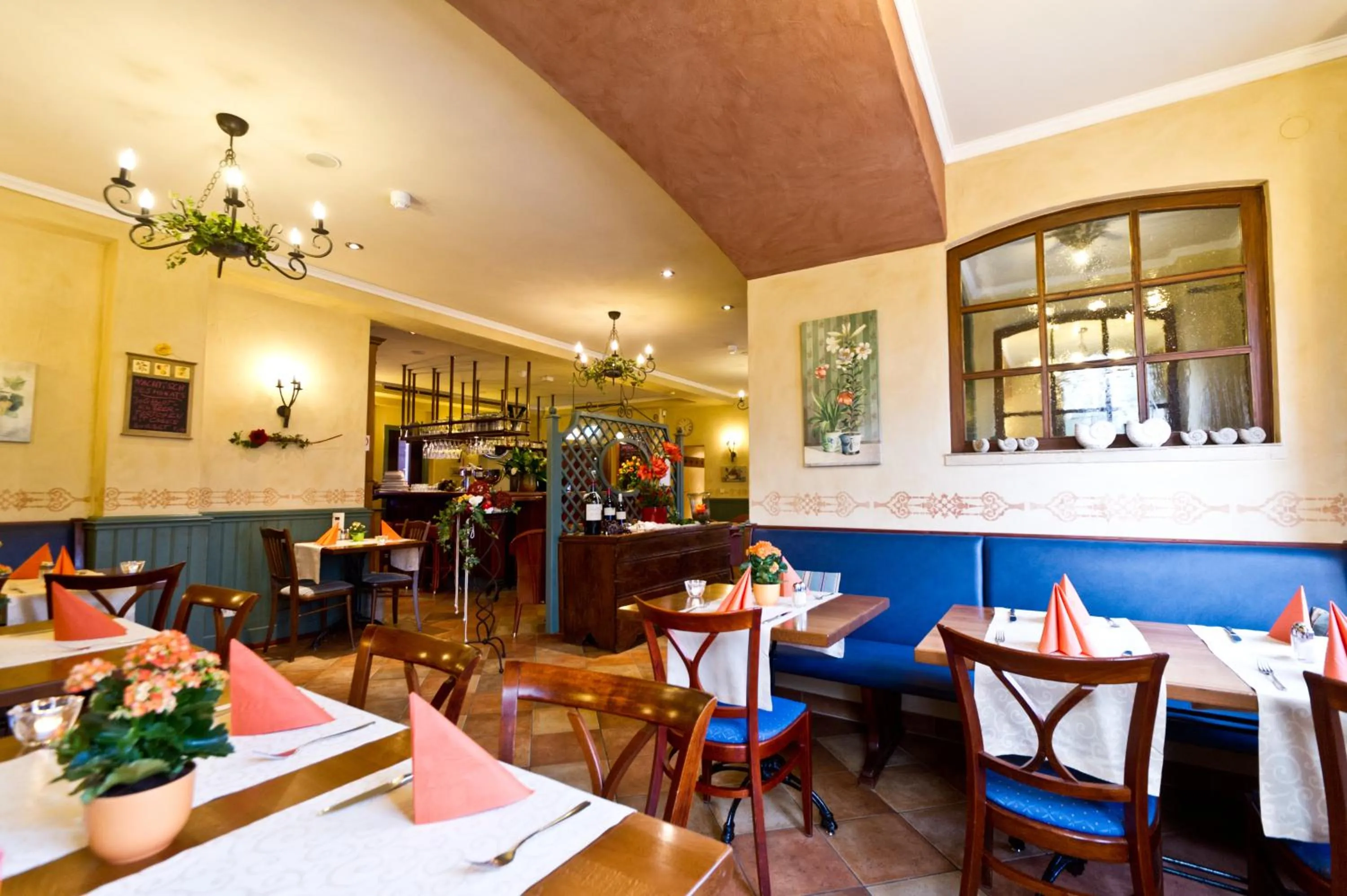 Restaurant/places to eat in Wohlfühl-Hotel Neu Heidelberg