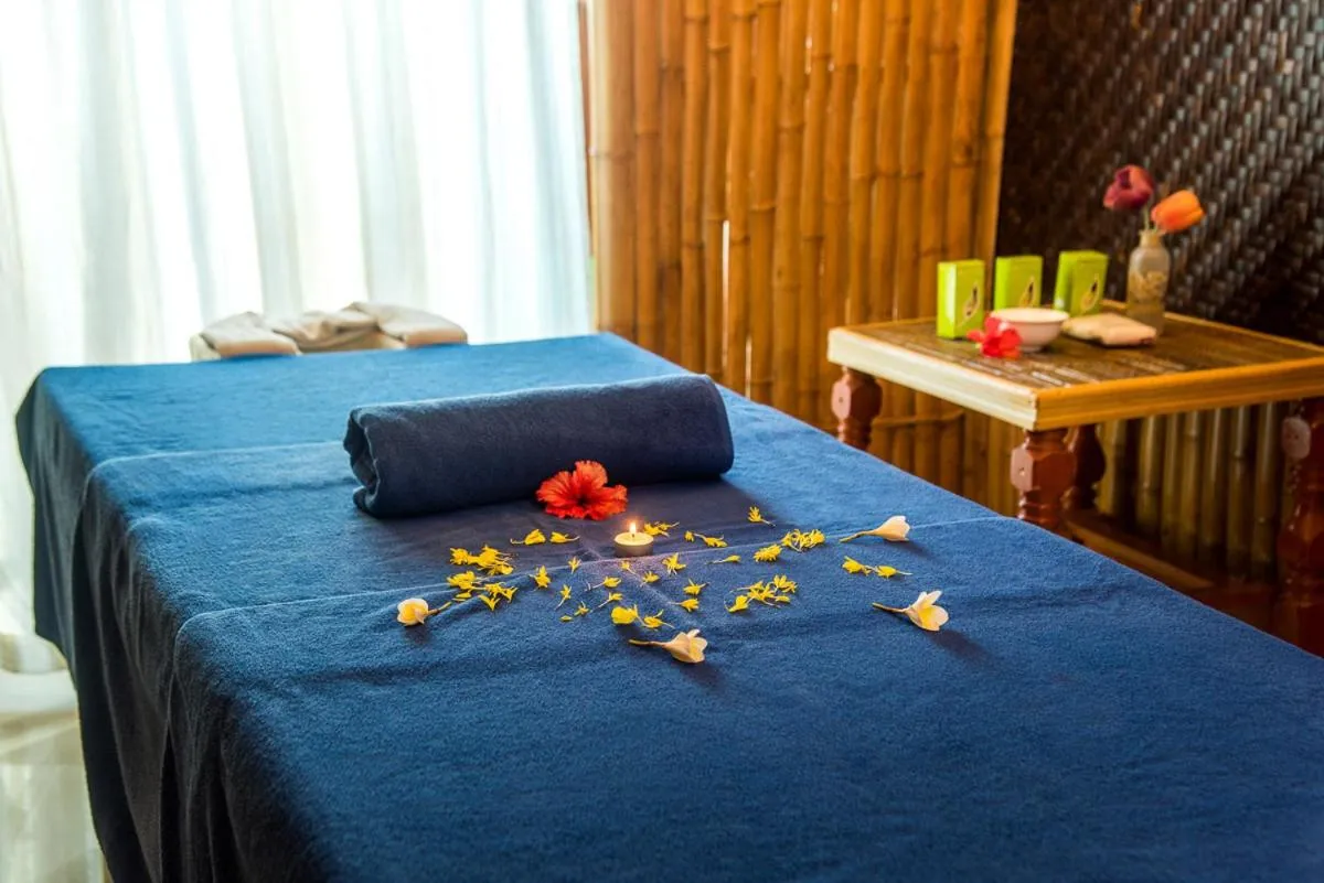 Bed in Reveries Maldives