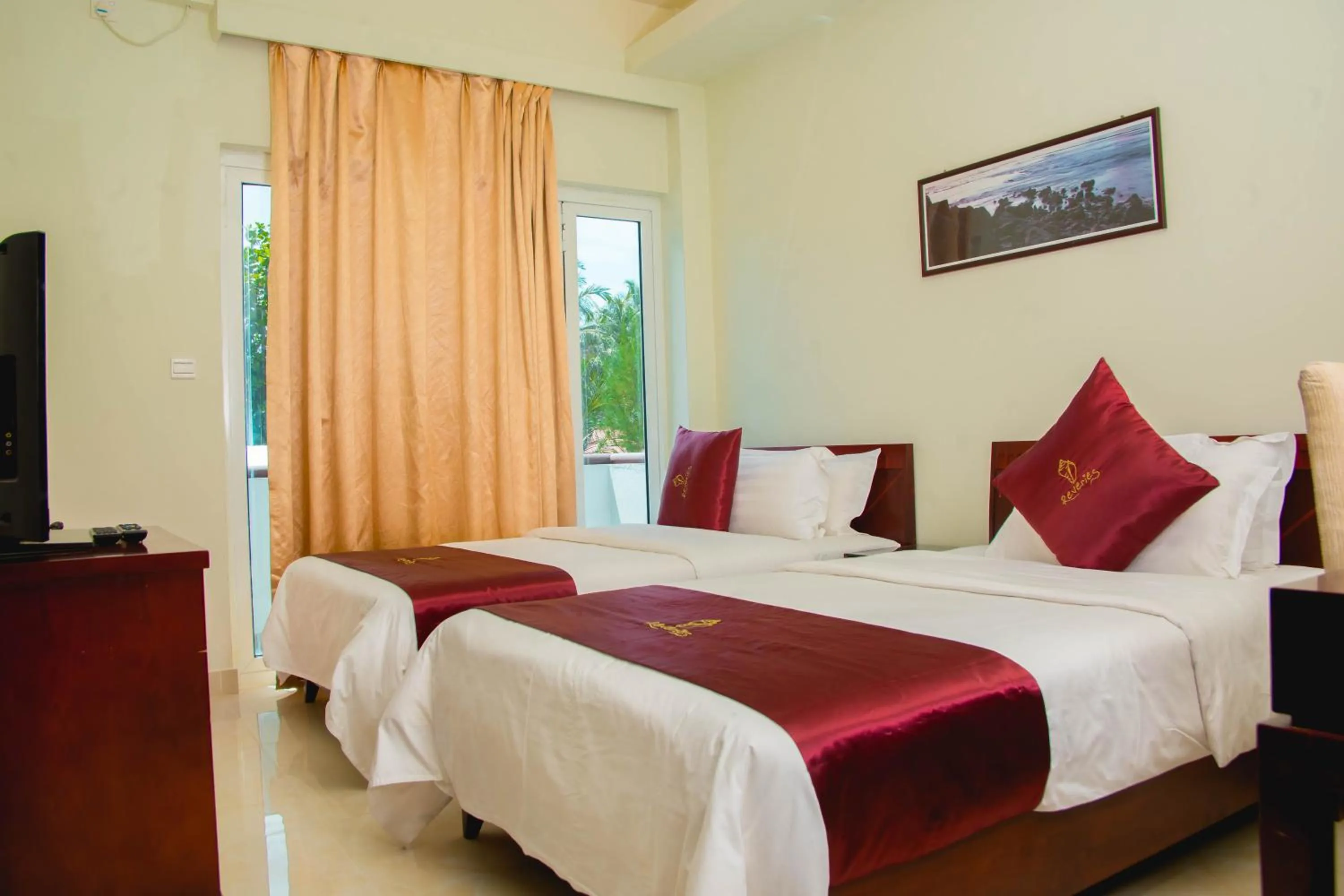 Bed in Reveries Maldives