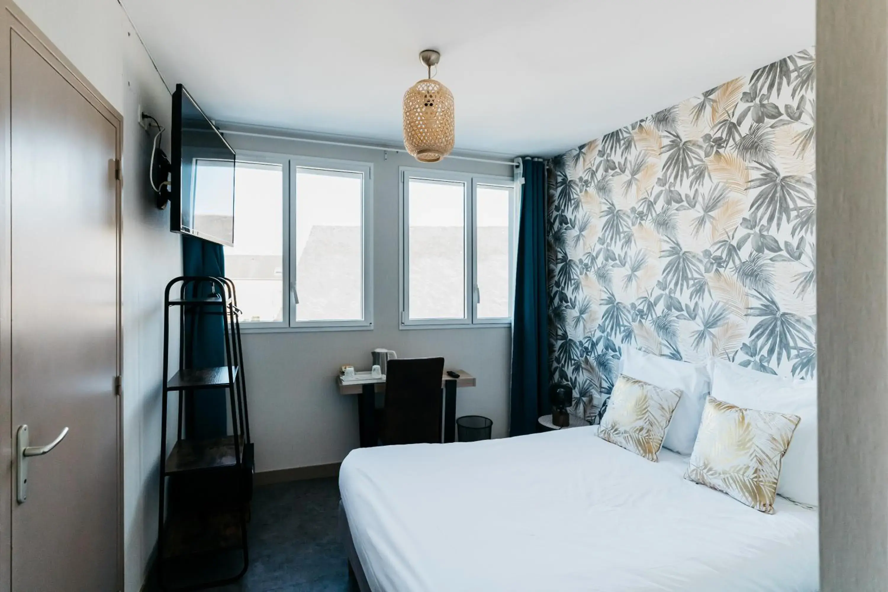 Double or Twin Room in Hôtel Restaurant La Voile - Le Dock'er Double or Twin Room in Hôtel Restaurant La Voile - Le Dock'er