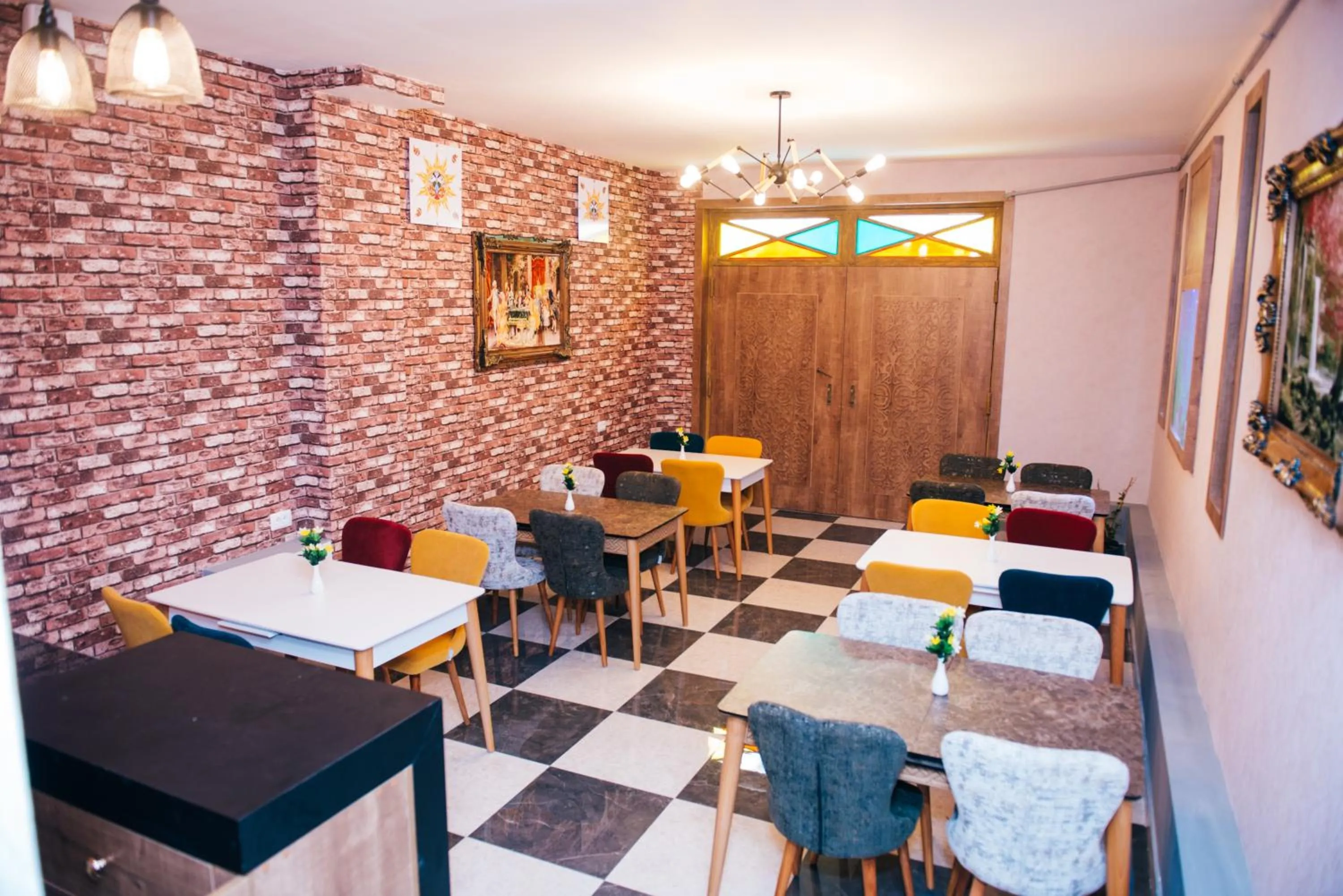 Restaurant/places to eat in Sunday Hotel Baku