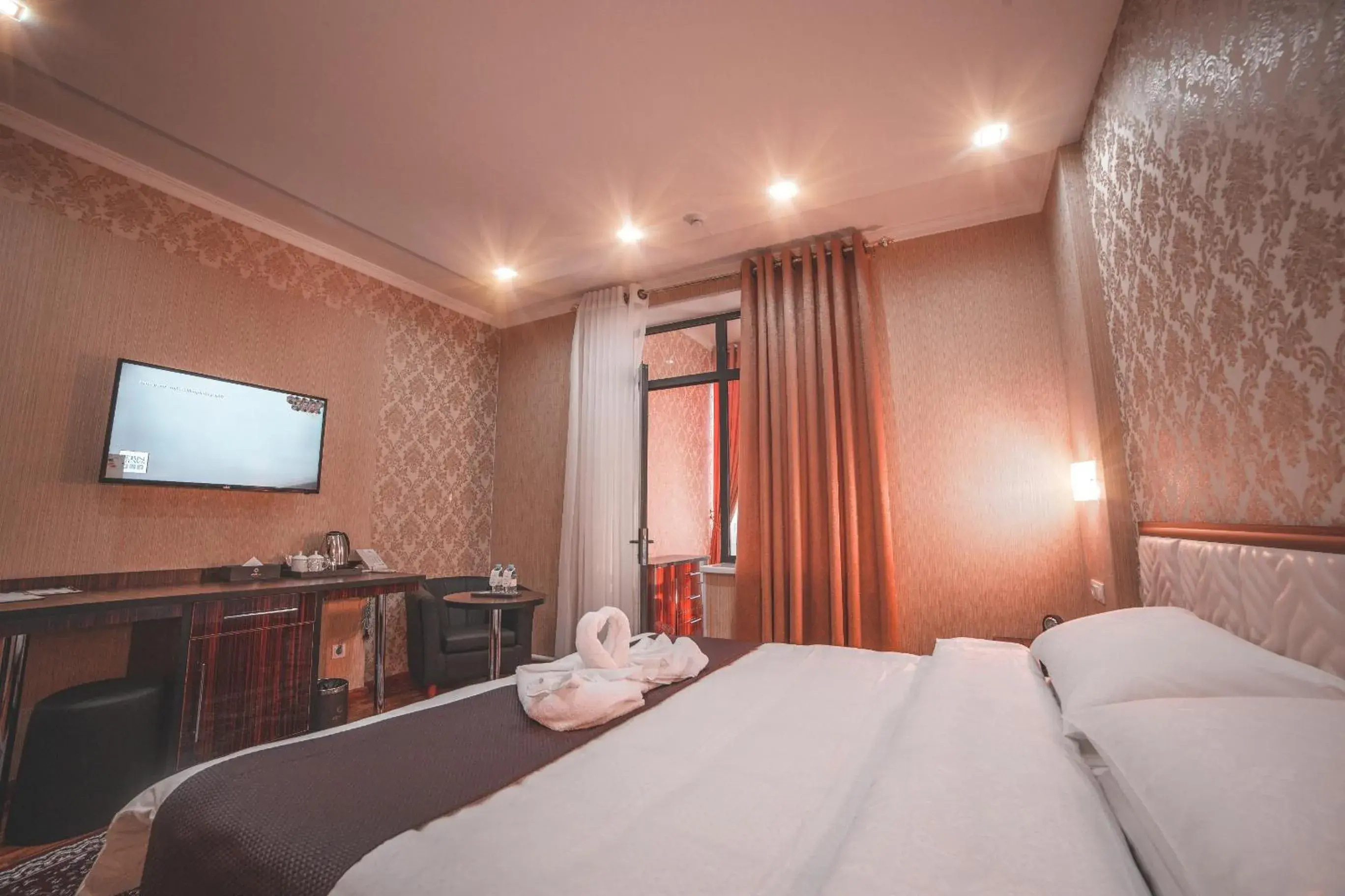 Suite with Balcony in Asmald Palace Hotel Suite with Balcony in Asmald Palace Hotel