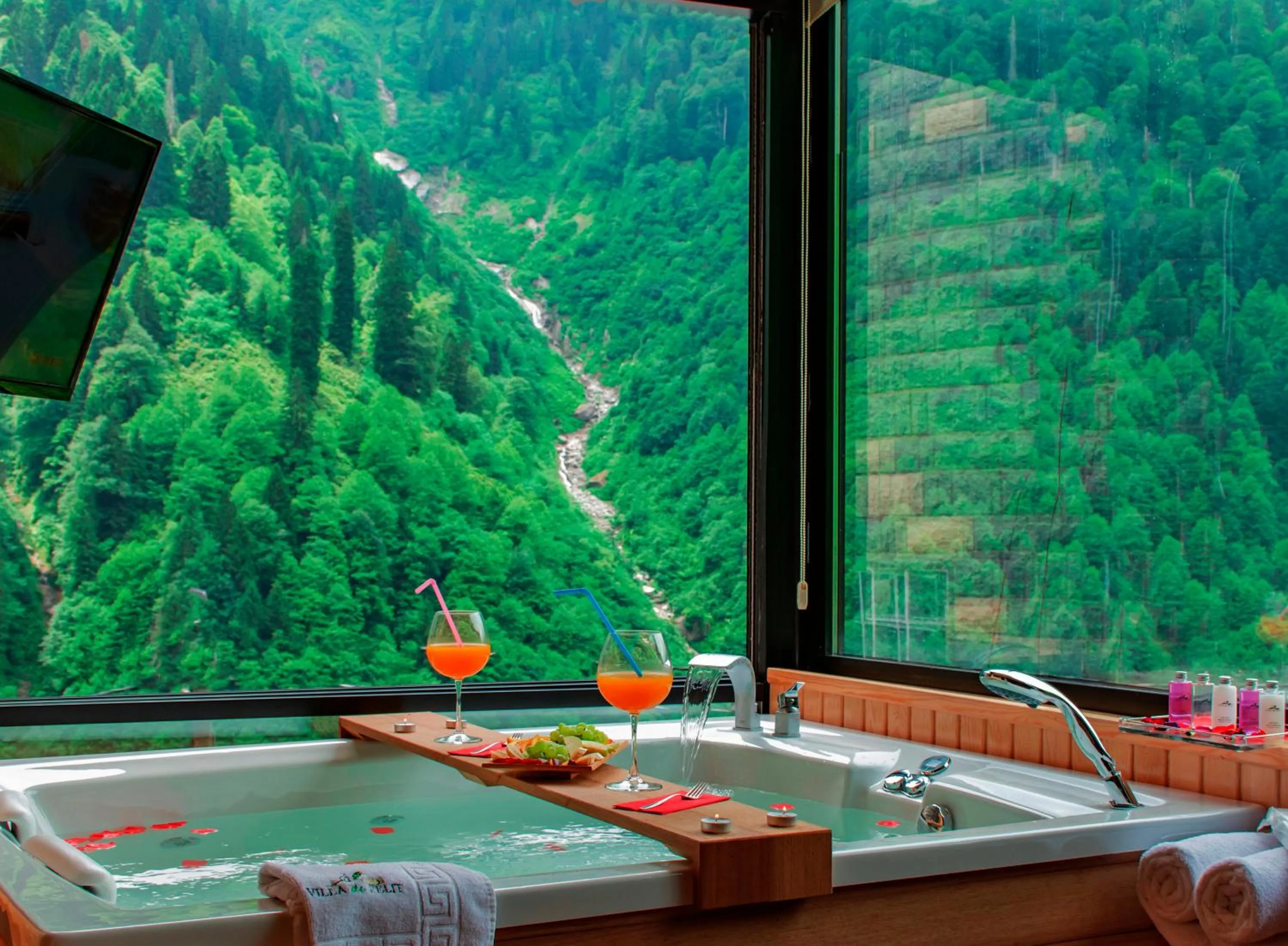 River view in Ayder Villa de Pelit Hotel