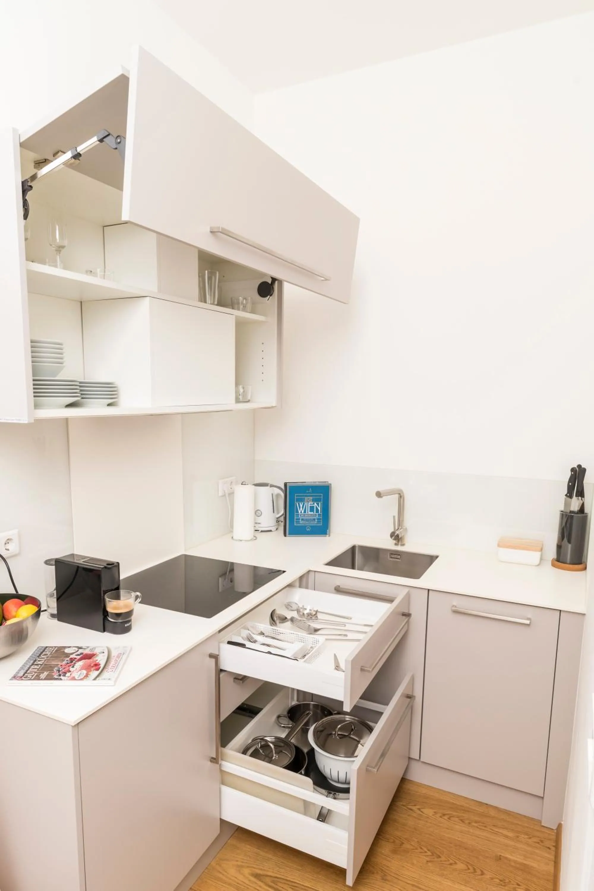 Kitchen or kitchenette in Mint@Naschmarkt Premium Apartments
