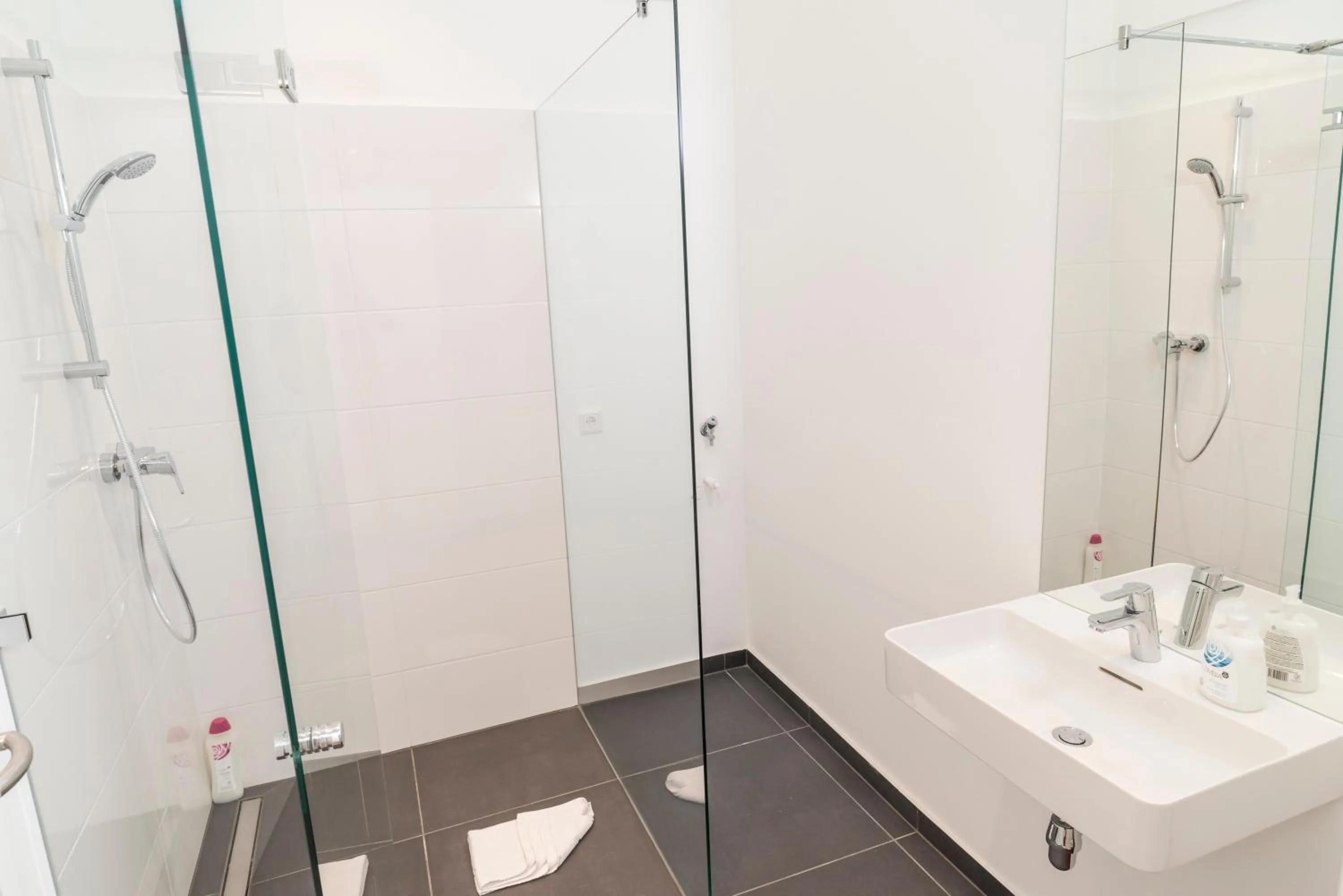 Bathroom in Mint@Naschmarkt Premium Apartments