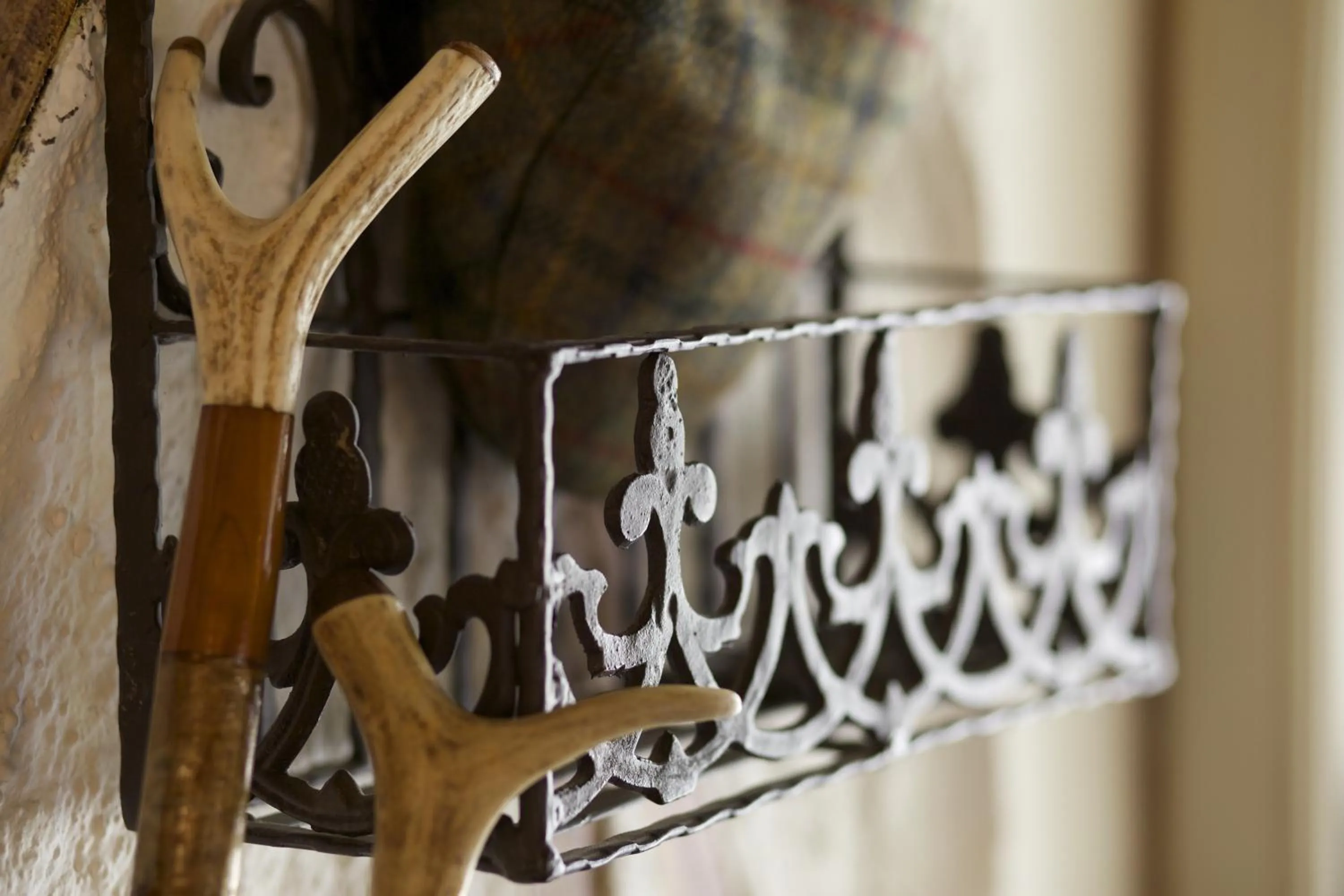 Decorative detail in The Plume of Feathers