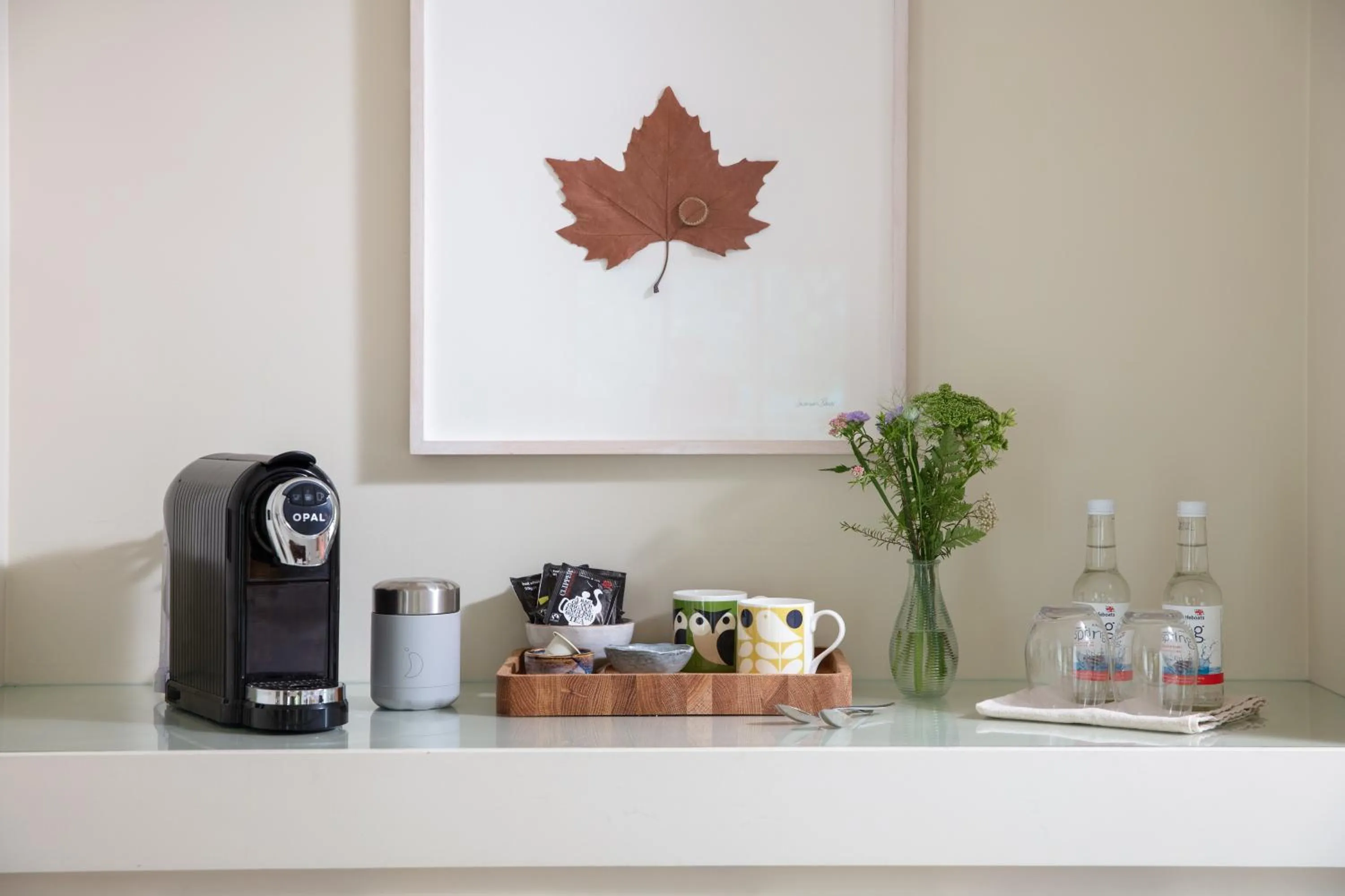 Bedroom in The Plume of Feathers