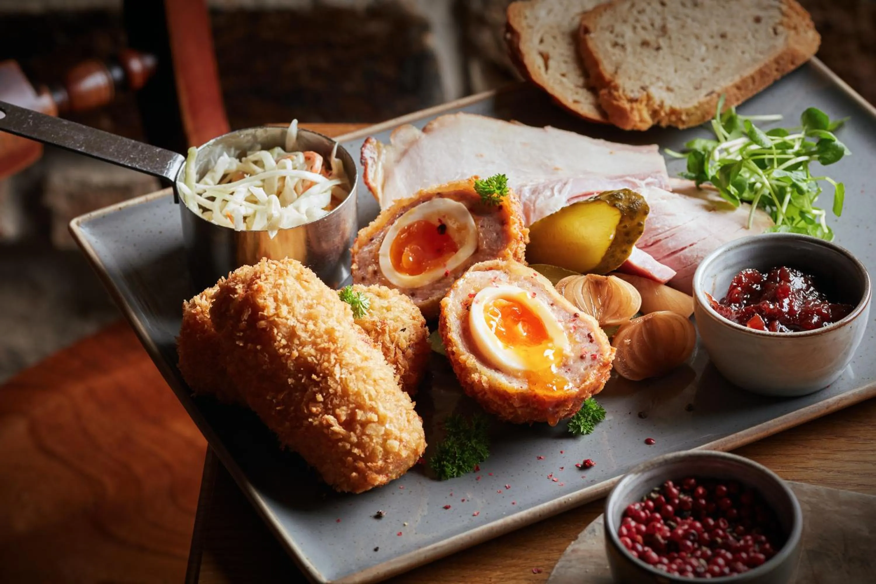 Food in The Plume of Feathers