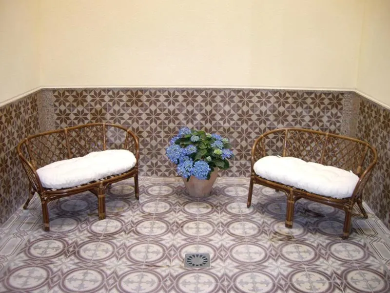 Seating area in Hotel San Sebastián Hospedería
