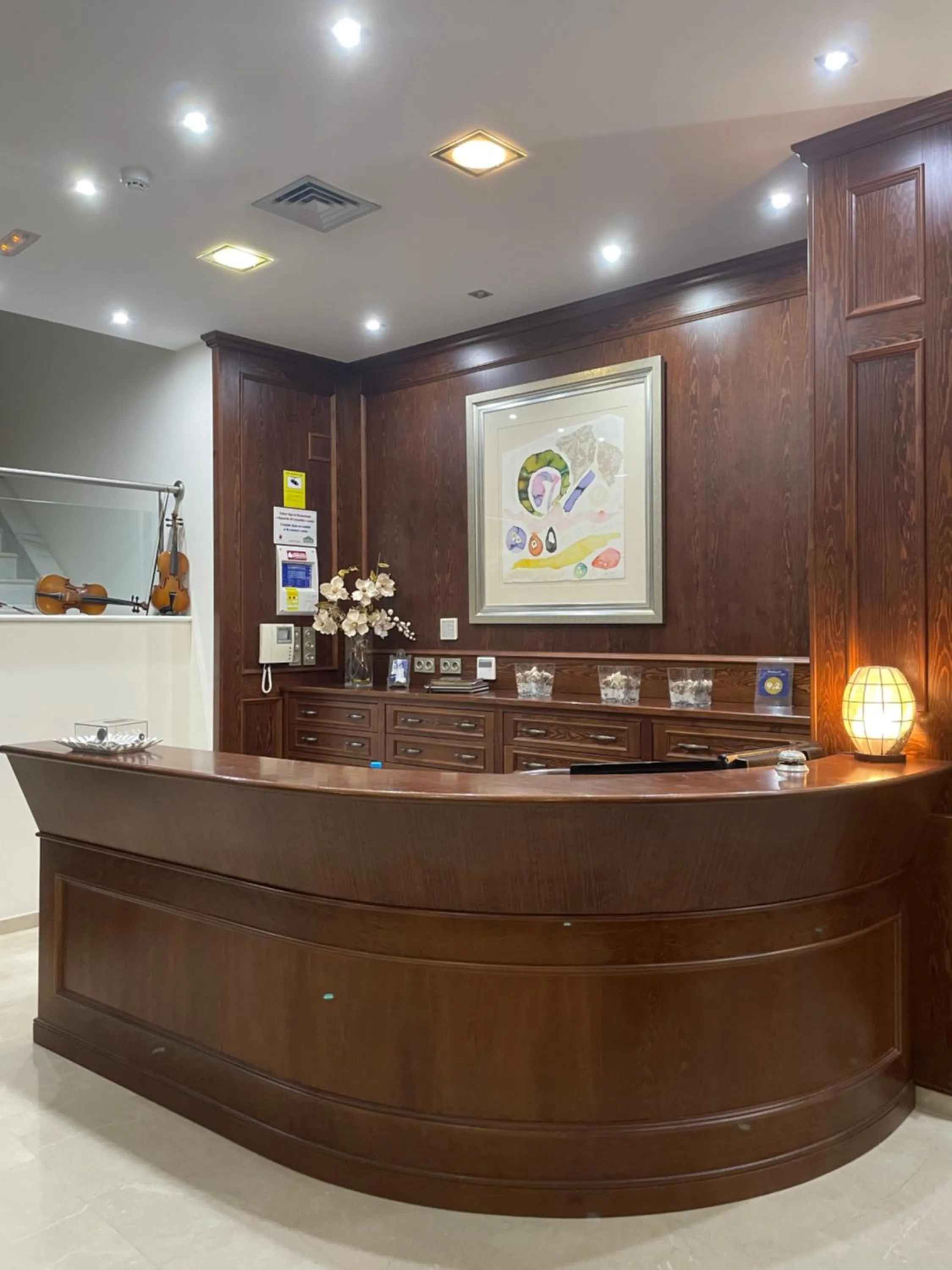 Lobby or reception in Hotel San Sebastián Hospedería