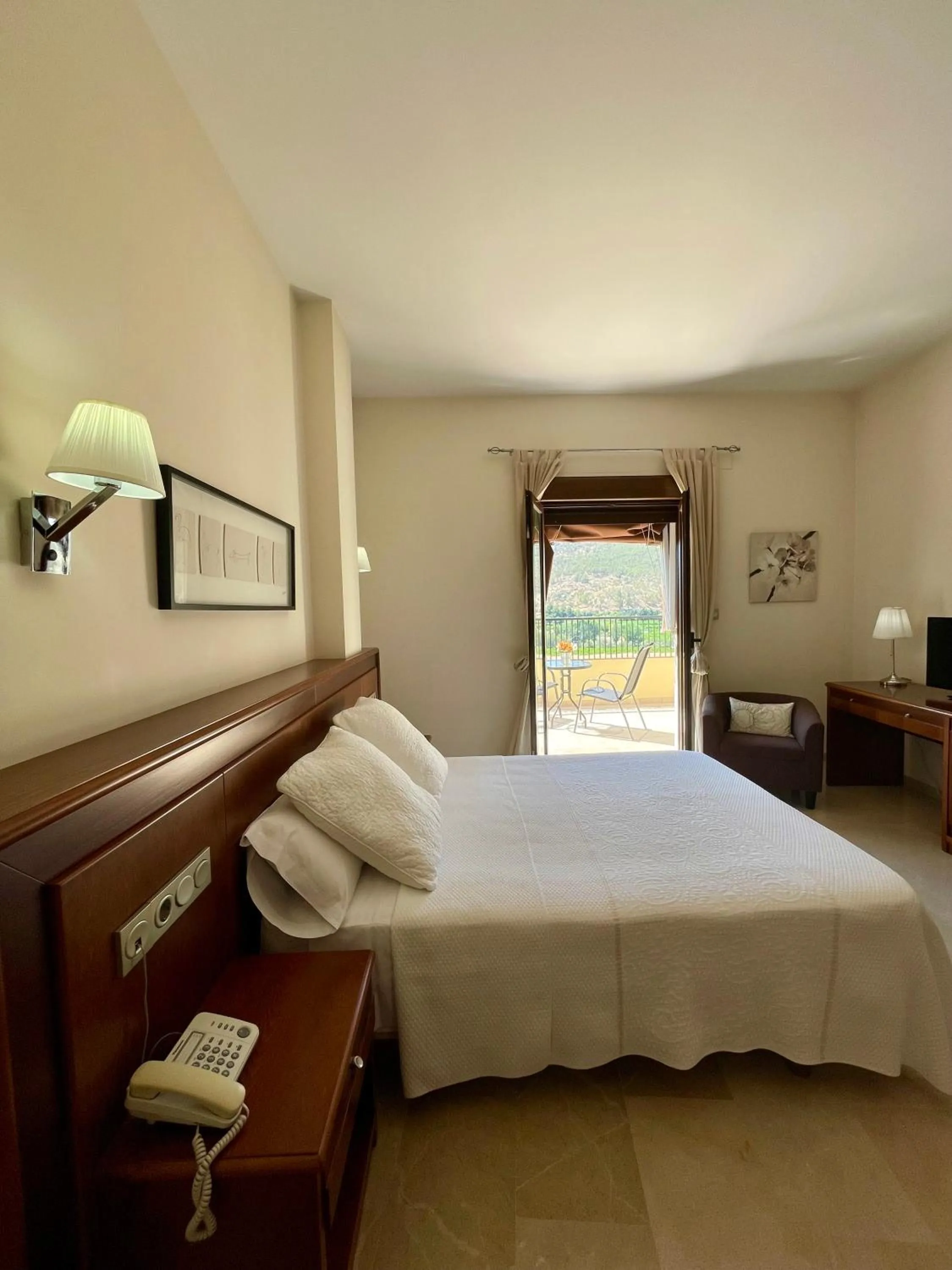 Decorative detail, Bed in Hotel San Sebastián Hospedería