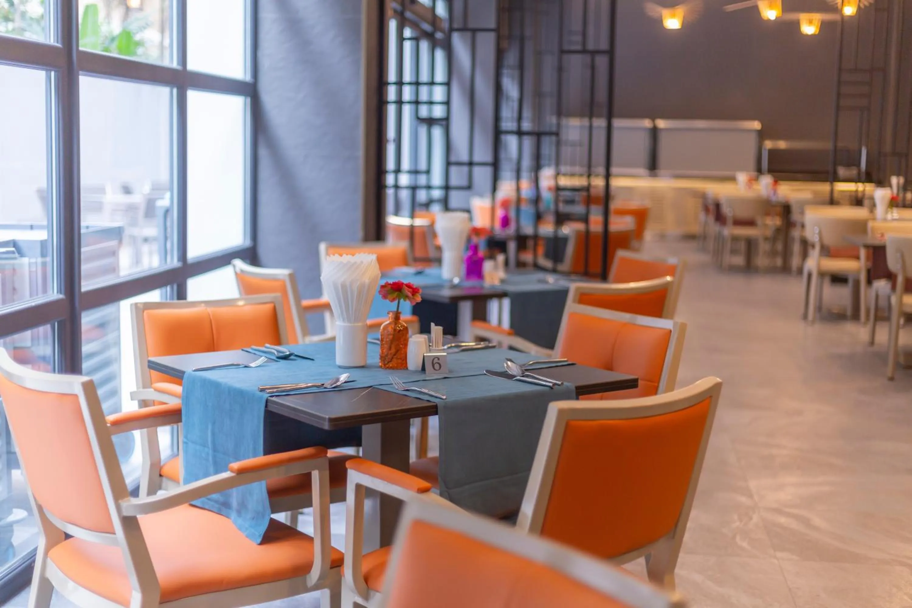 Restaurant/places to eat in WOOVO Phuket Patong - by Swandor