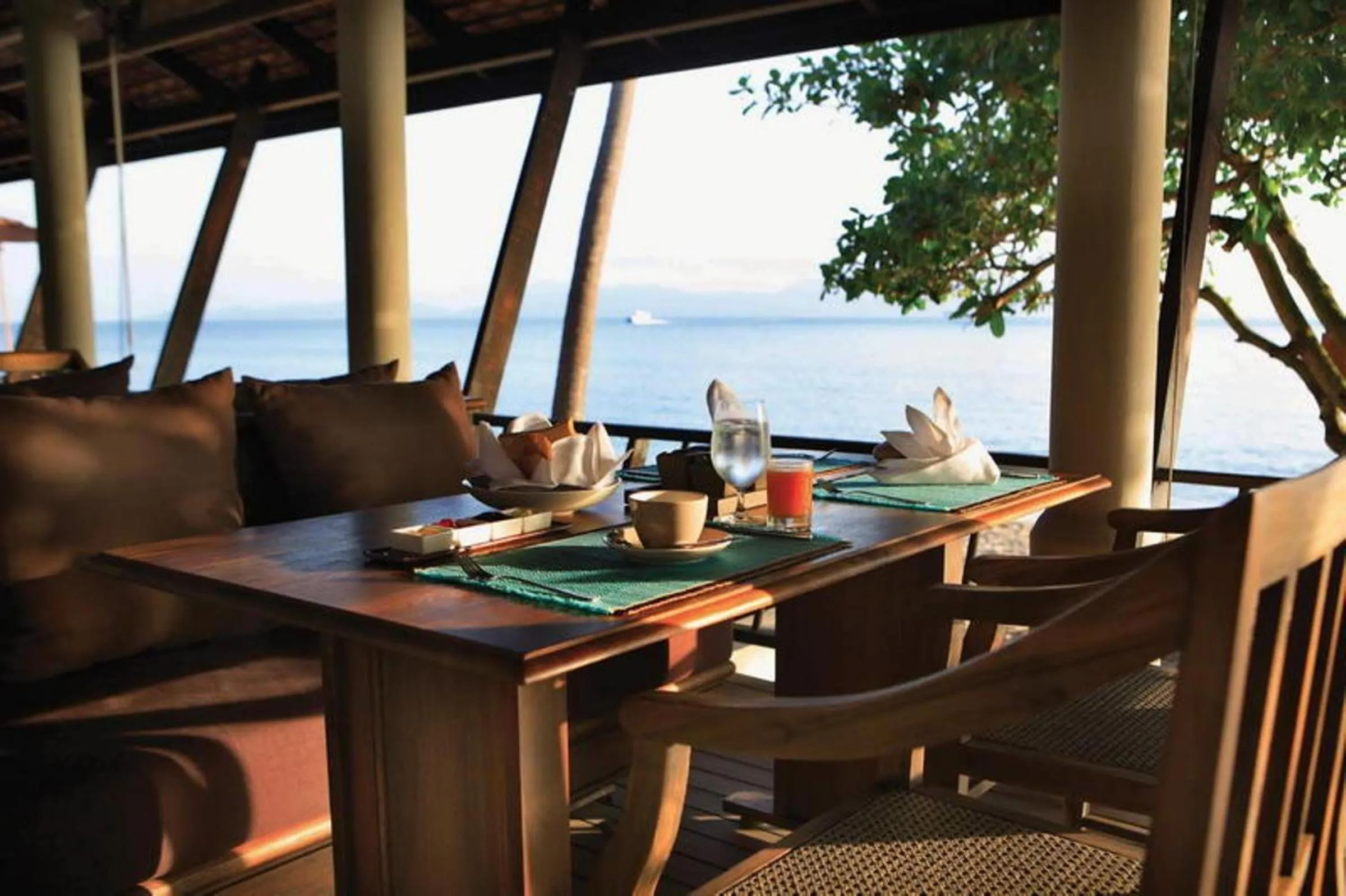 Restaurant/places to eat in Saree Samui