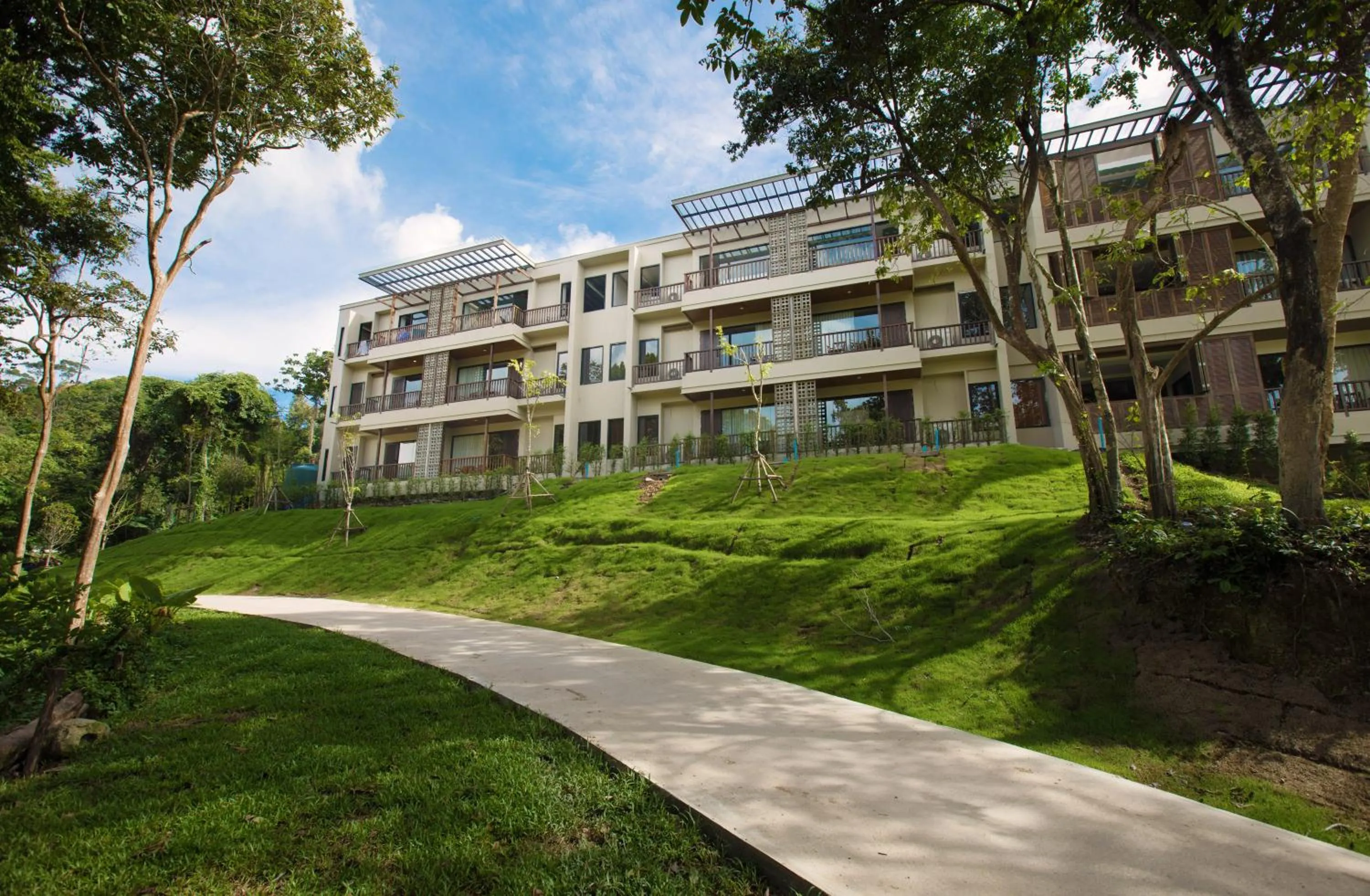 Property building in SriLanta Resort and Spa