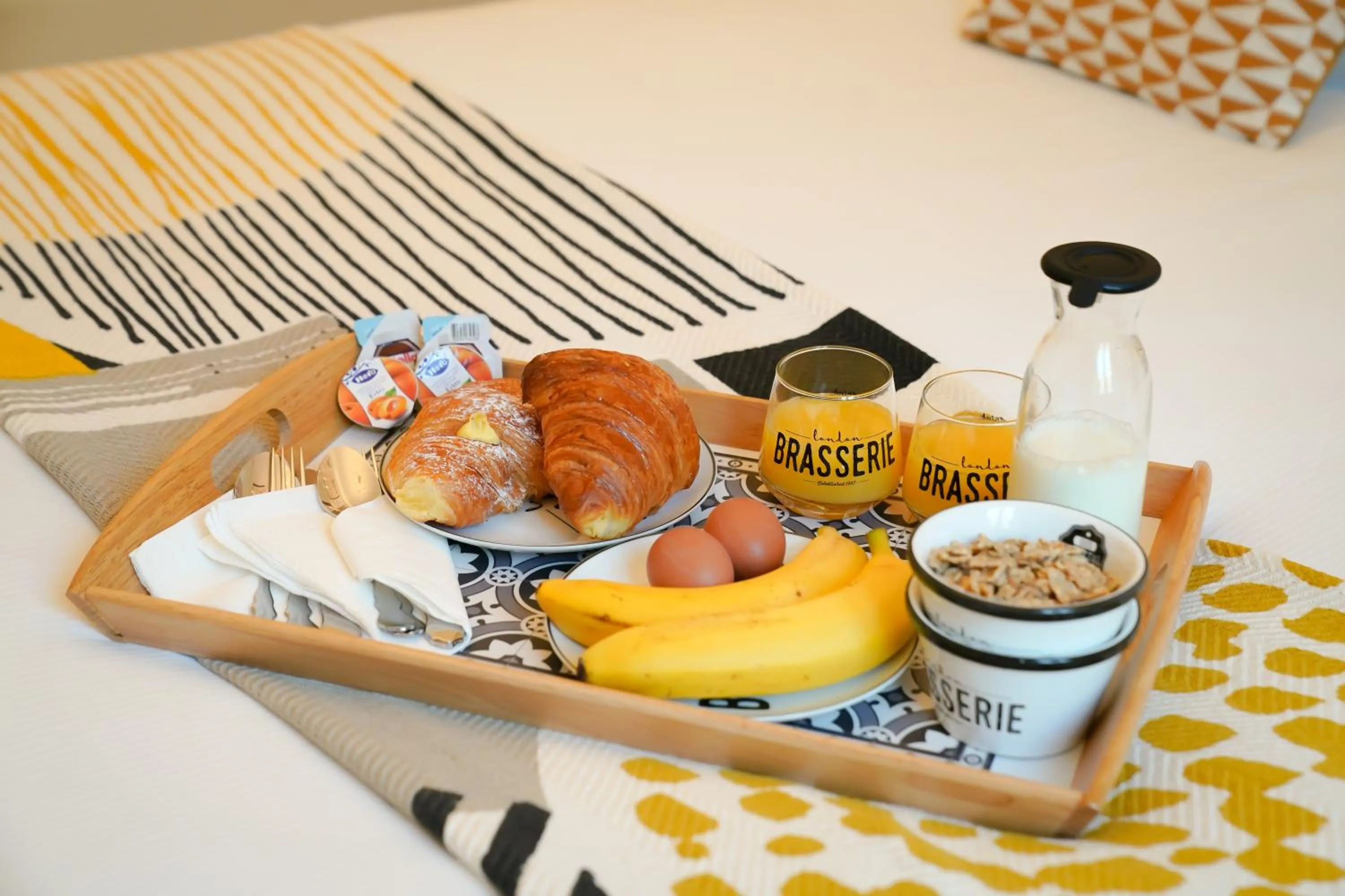 Food and drinks in Archi di Roma Guest House