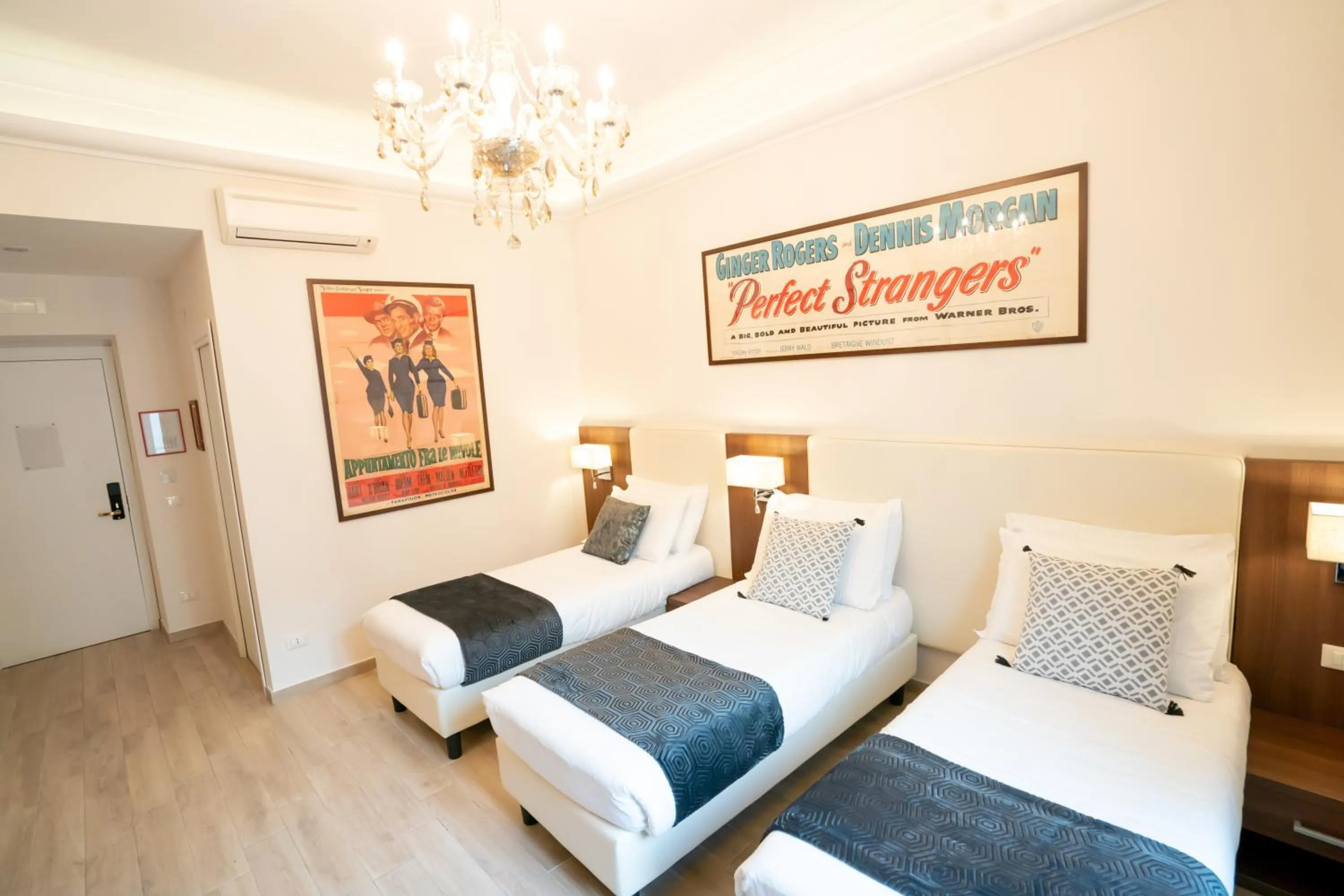 Bed in Archi di Roma Guest House