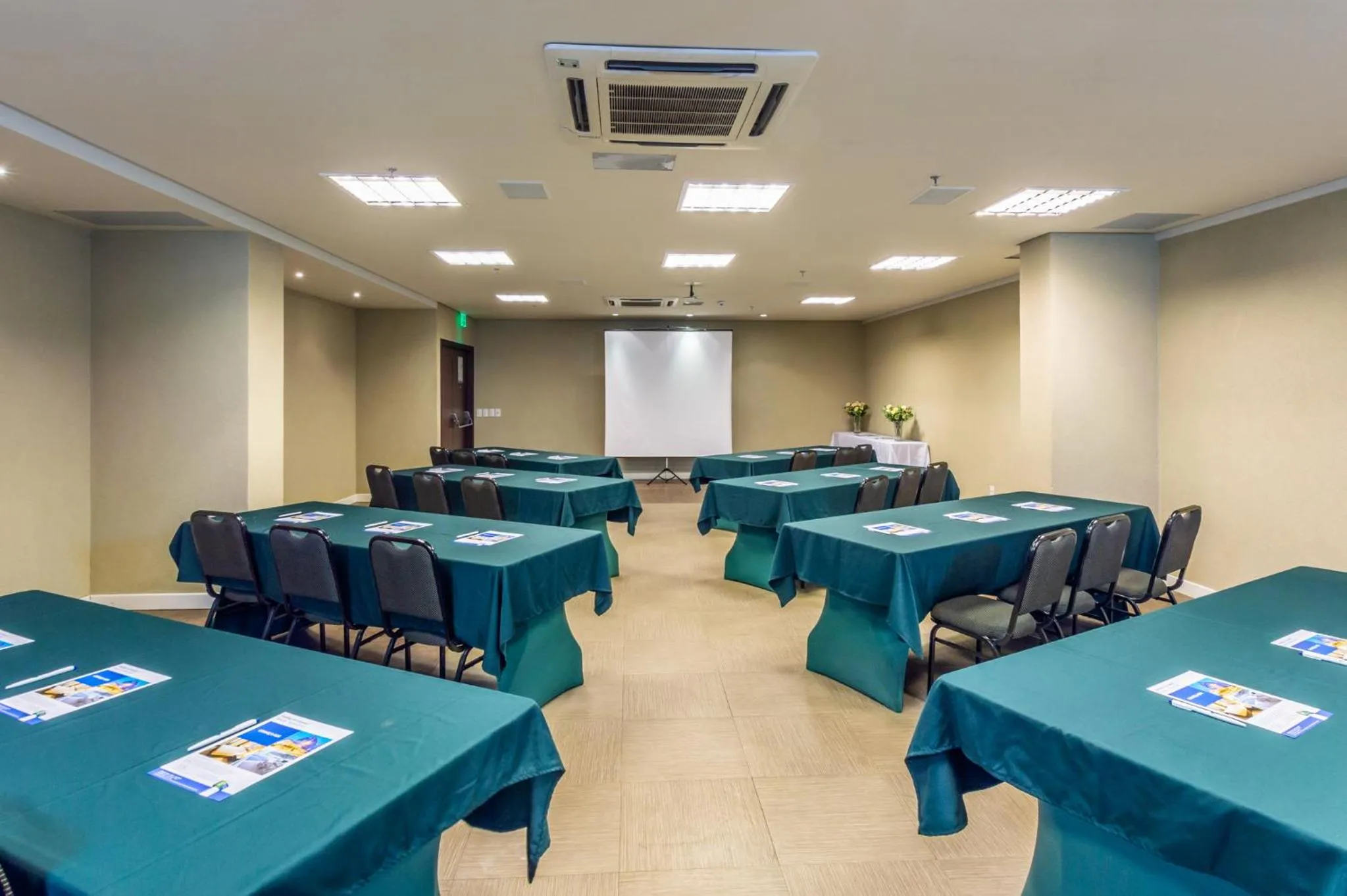 Meeting/conference room in Hilton Garden Inn Maceio