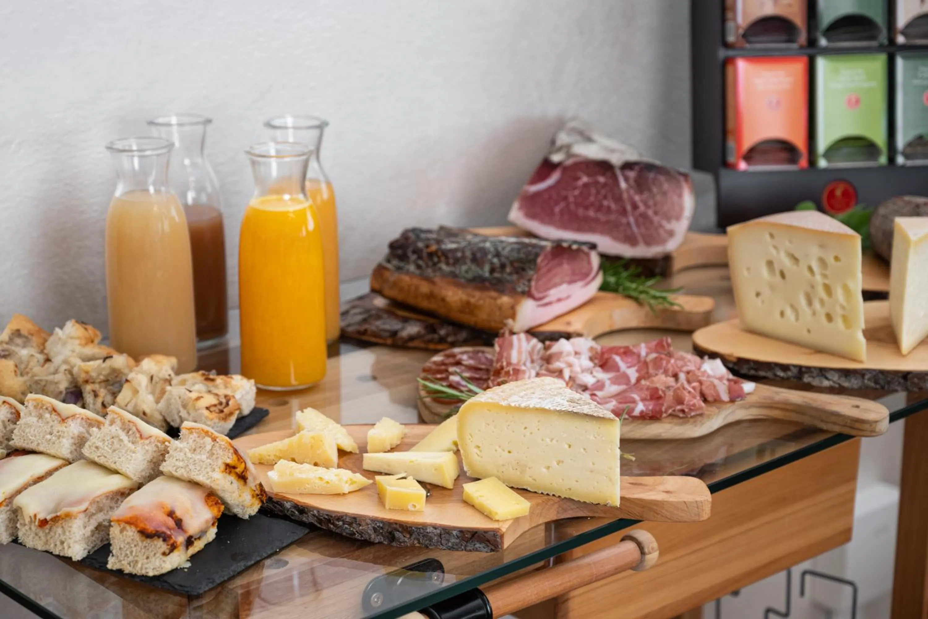 Food and drinks in Piccolo Orso Bruno