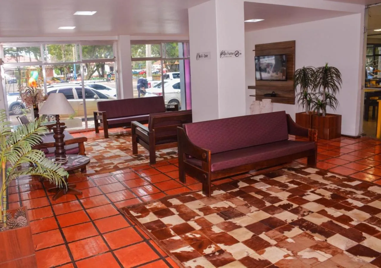 Communal lounge/ TV room in Hotel Obino São Borja