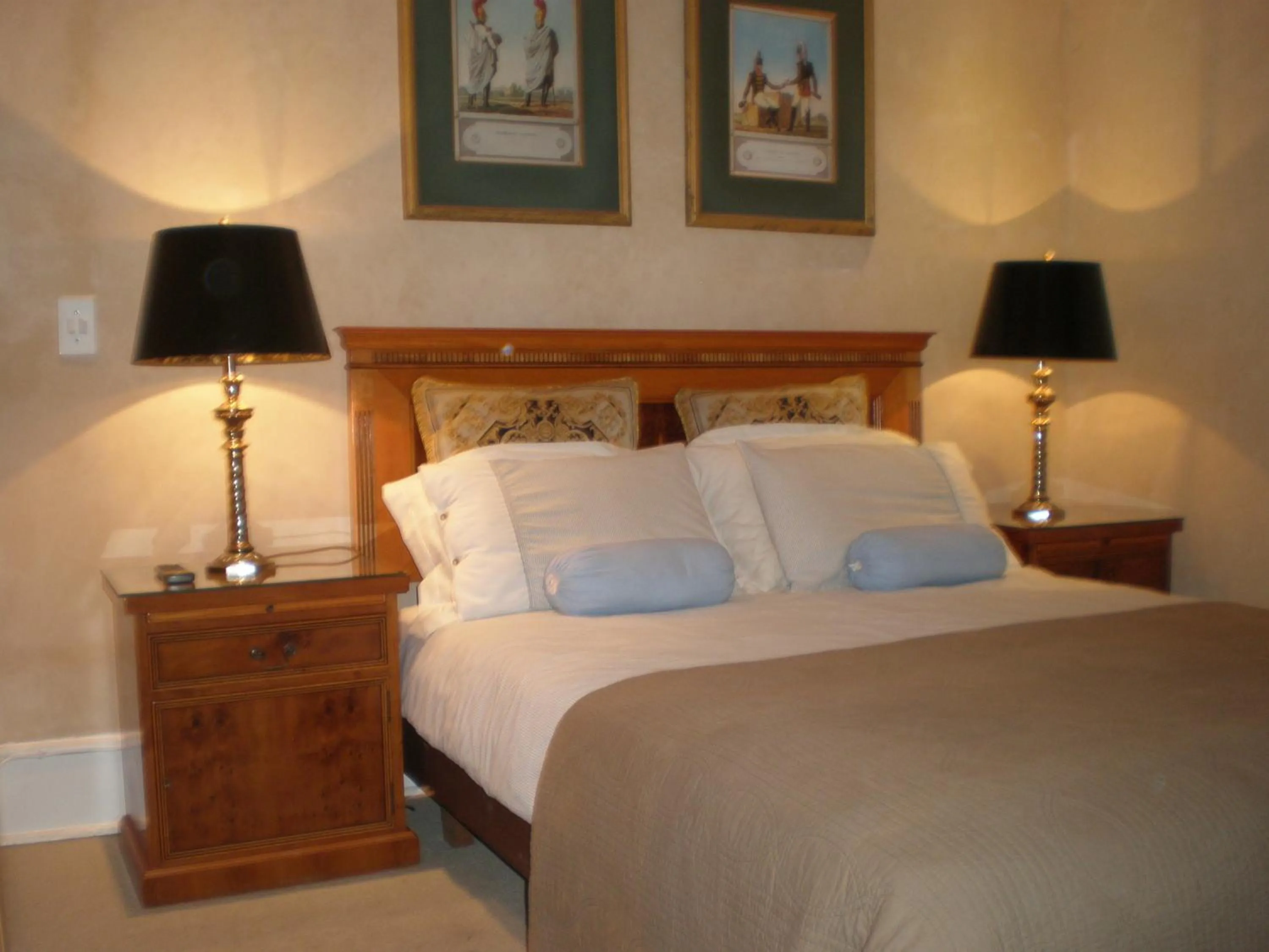 Bedroom, Bed in Gordons Guesthouse