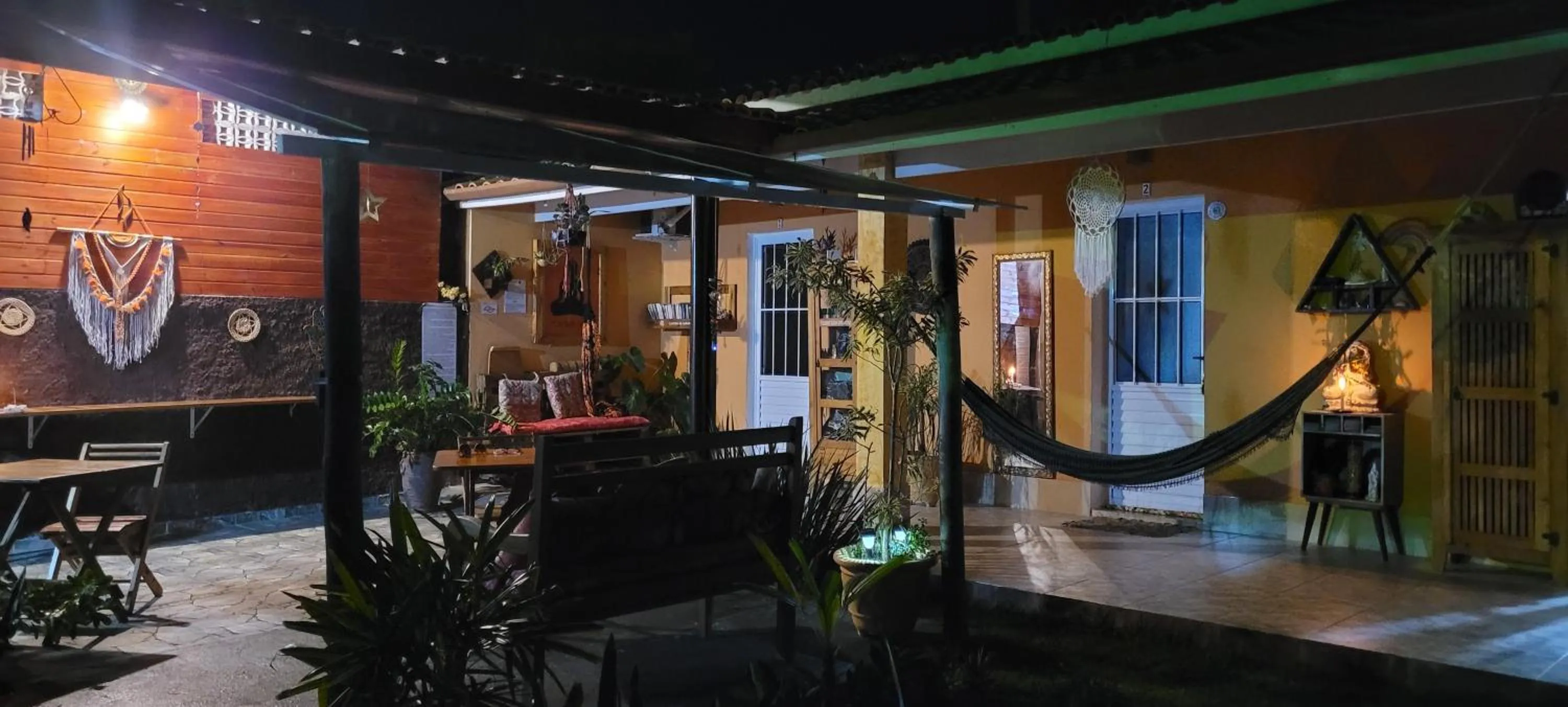 Pousada e SPA Shiva São Sebastião 200mts da praia