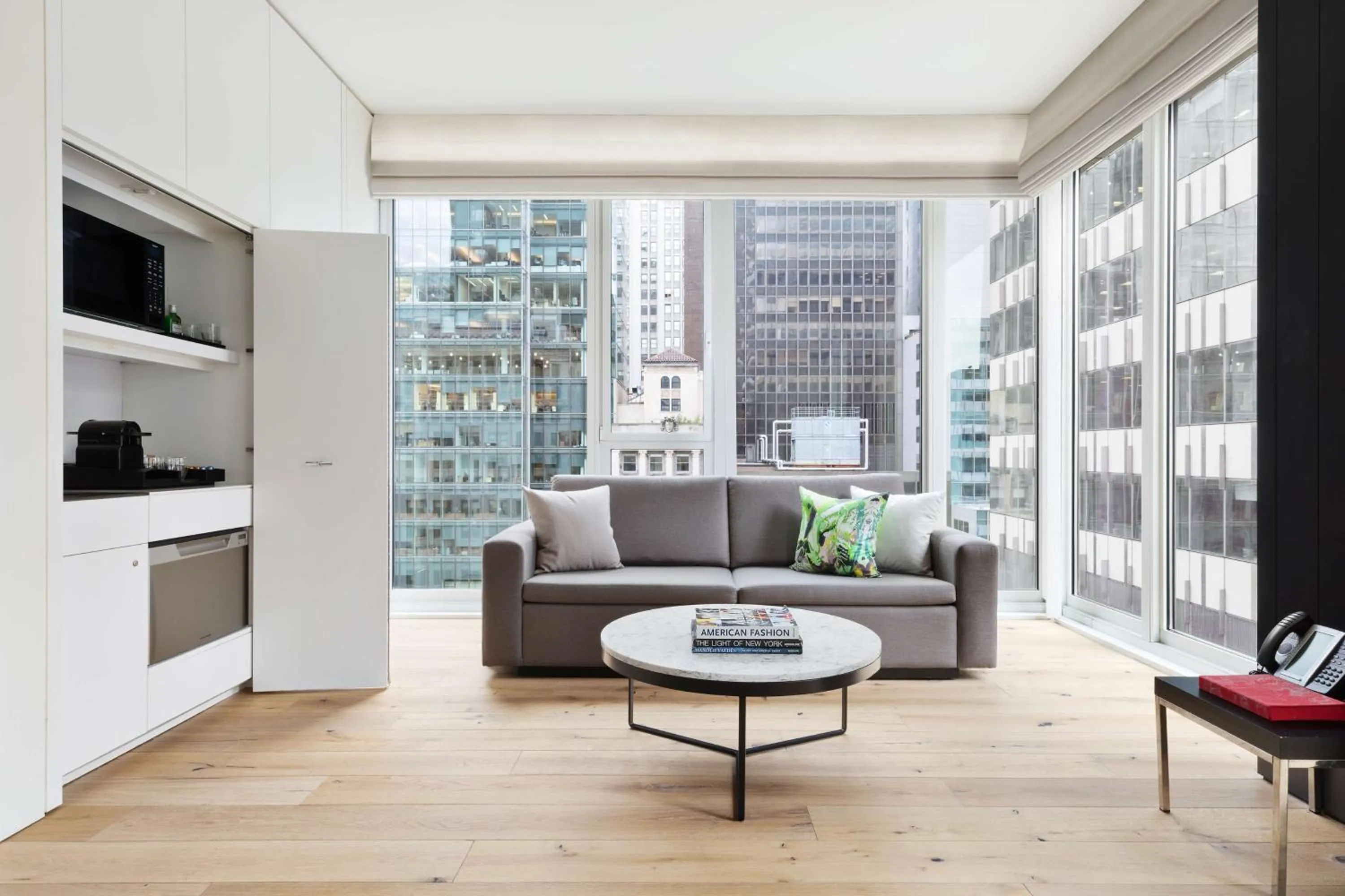 TV and multimedia in Andaz 5th Avenue, By Hyatt