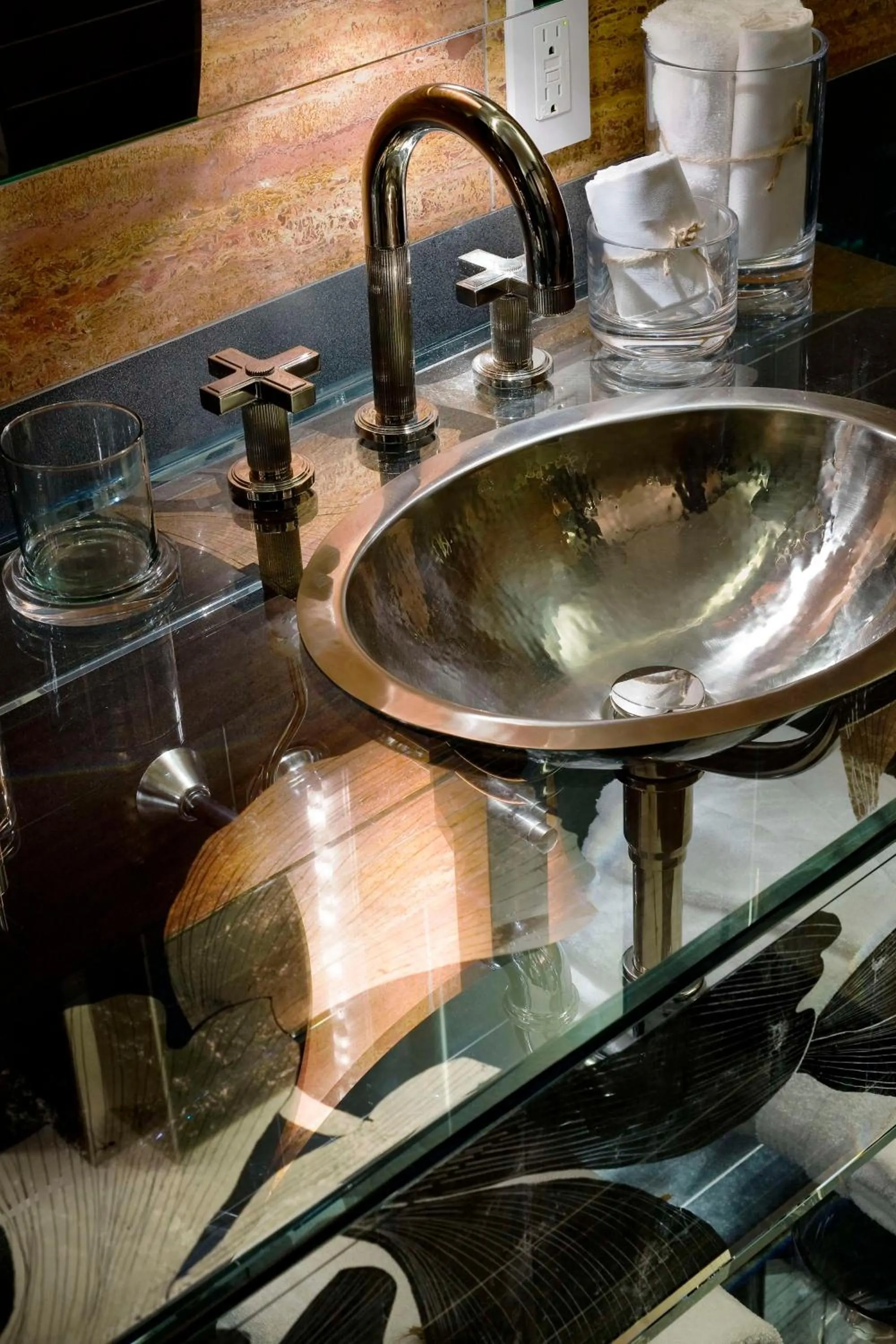 Bathroom in Andaz 5th Avenue, By Hyatt