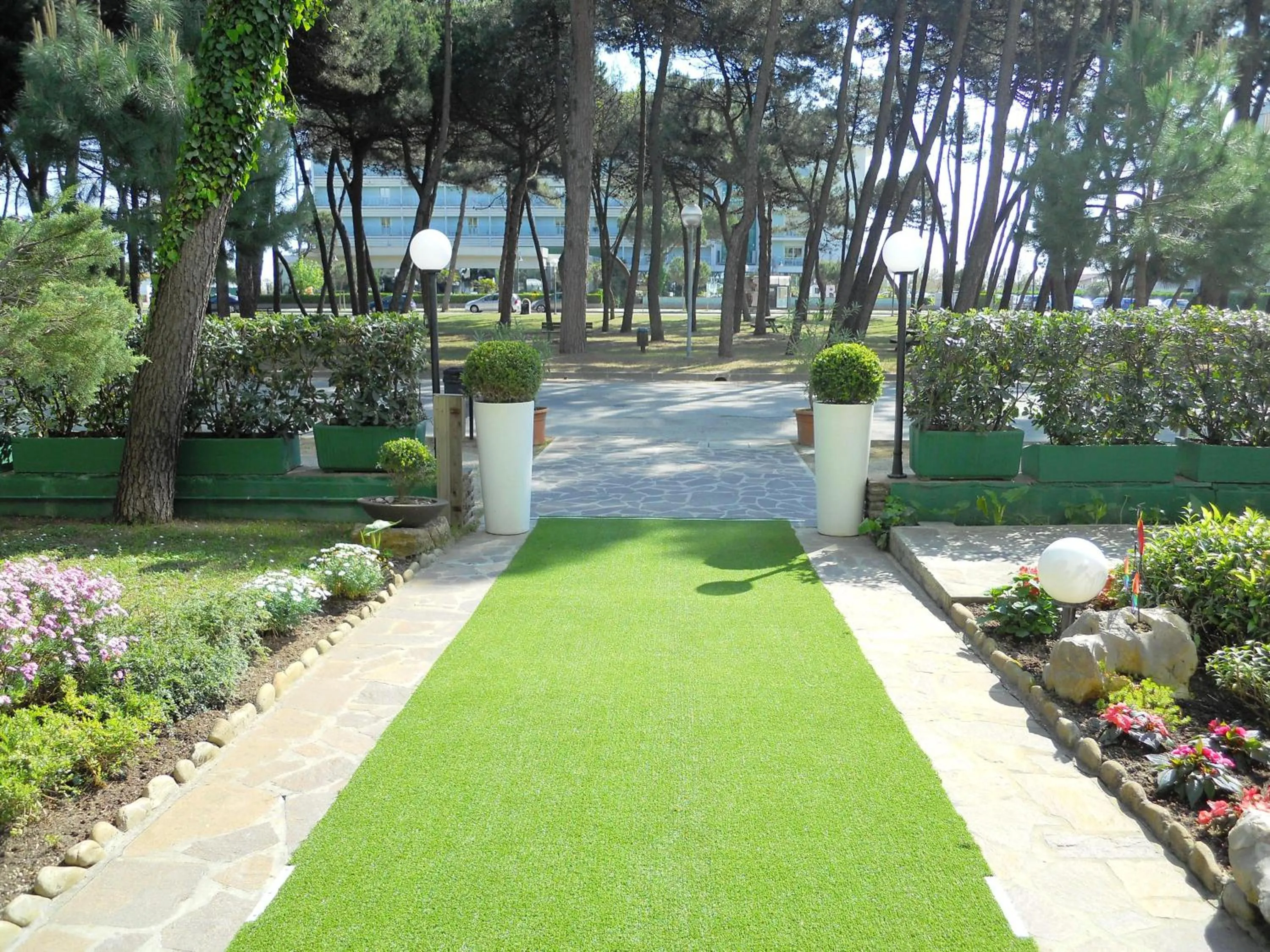Facade/entrance in Hotel Sahara