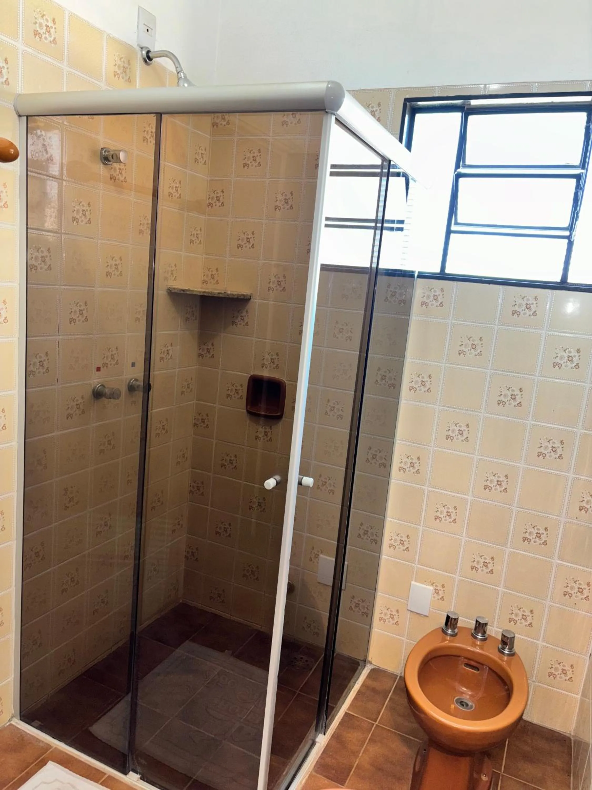 Shower in Hotel São Marcos Orlândia SP