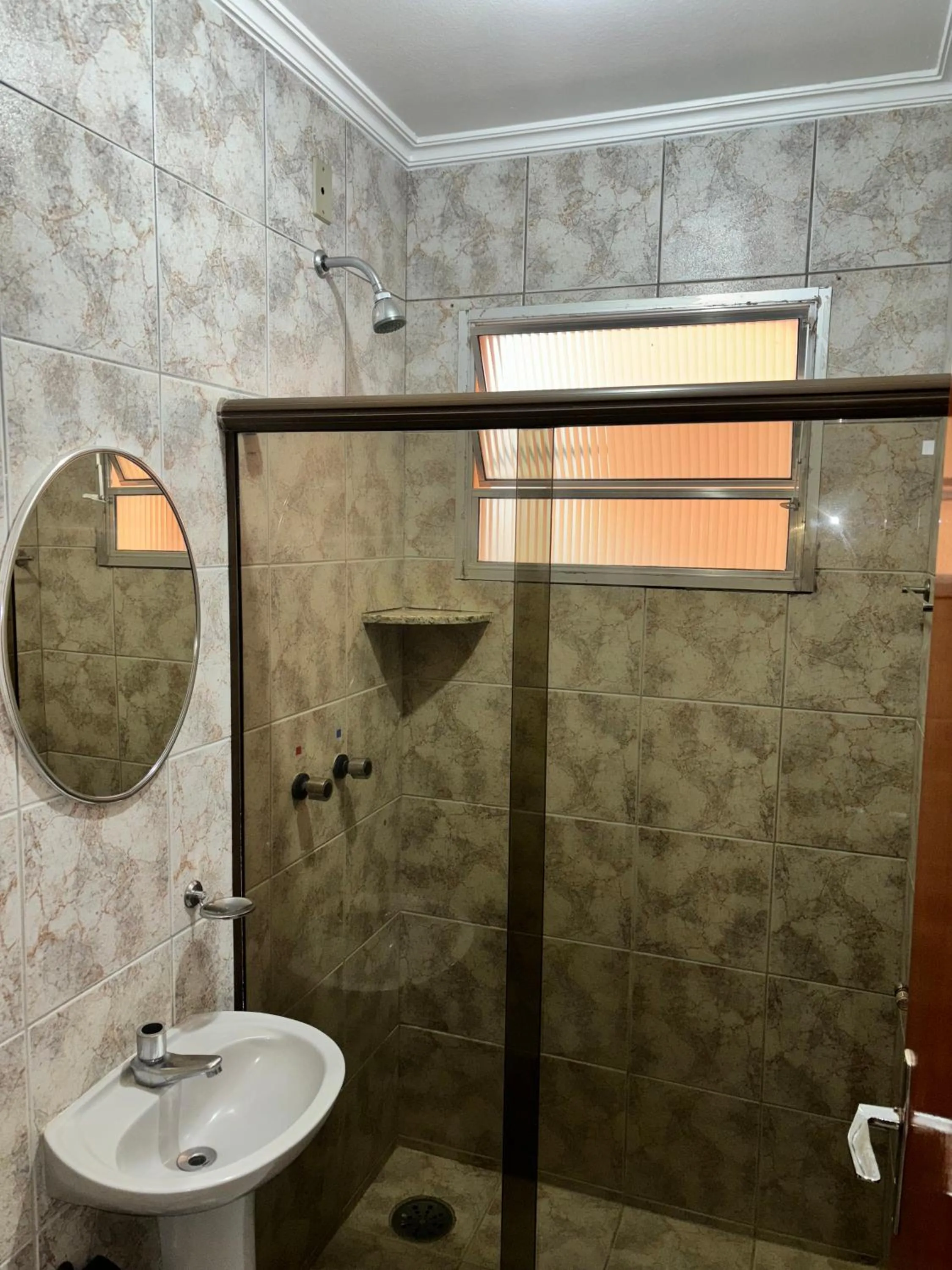 Shower in Hotel São Marcos Orlândia SP