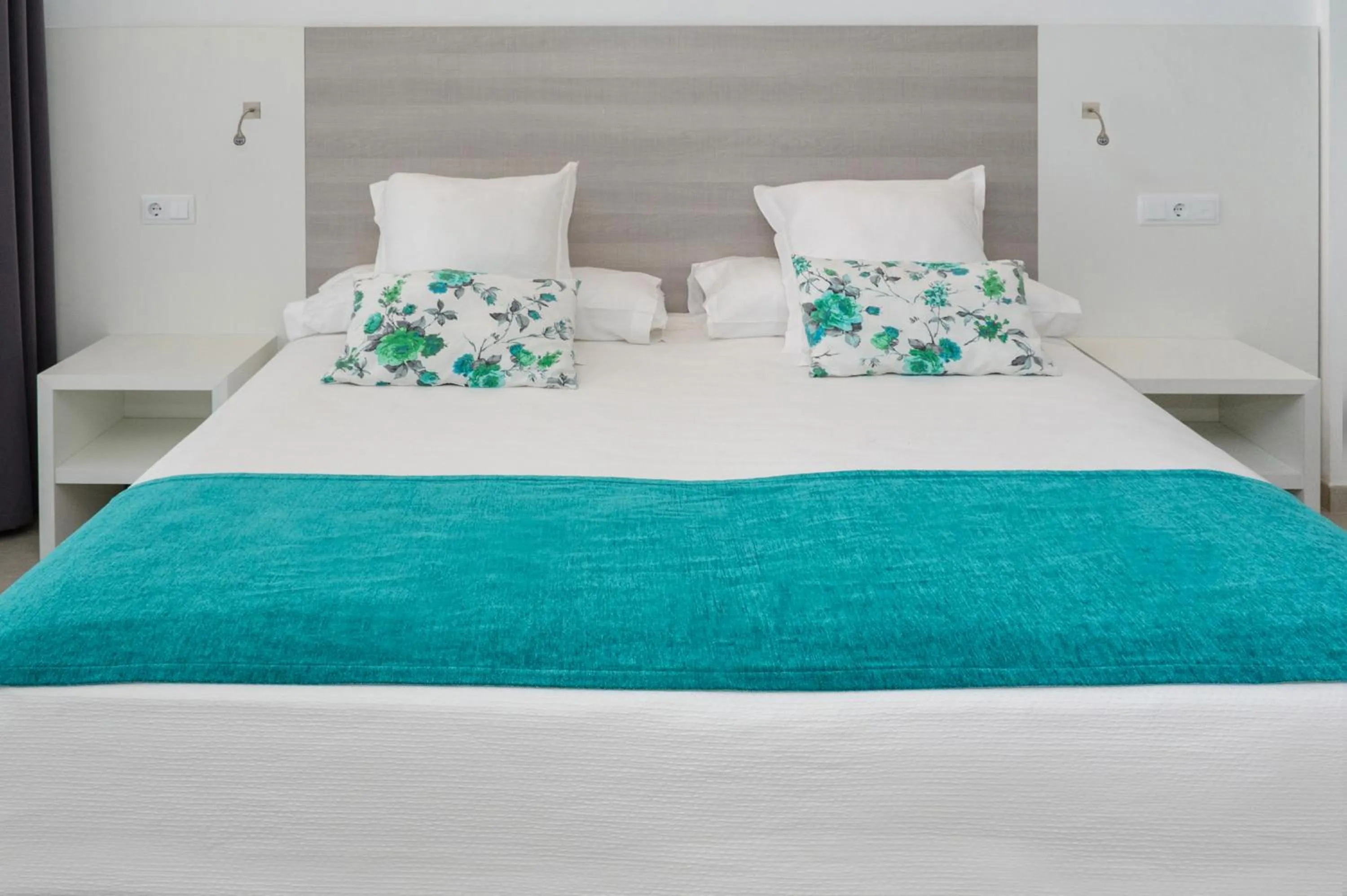 Bedroom, Bed in Hotel Olympus Palace