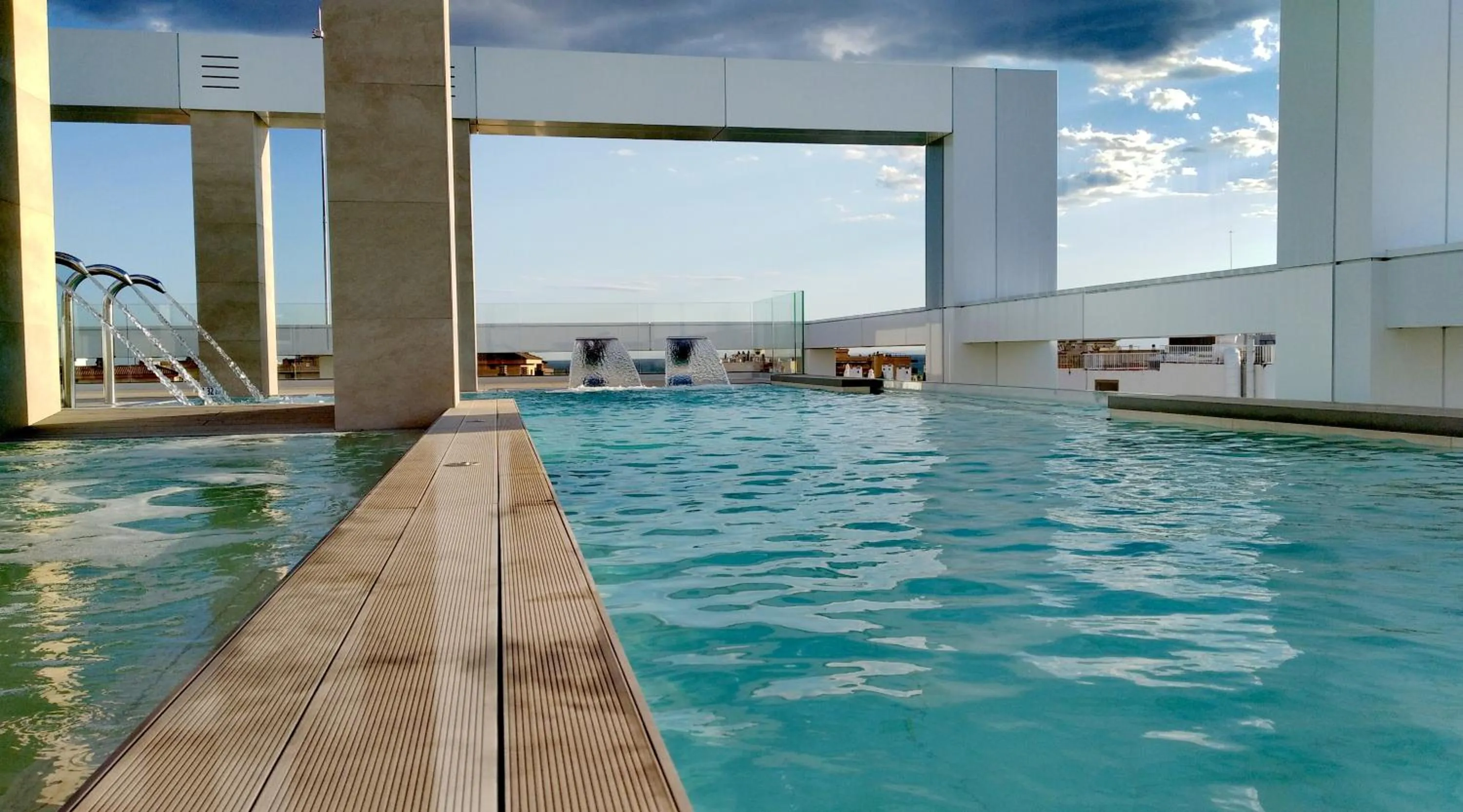 Swimming pool in Hotel Olympus Palace