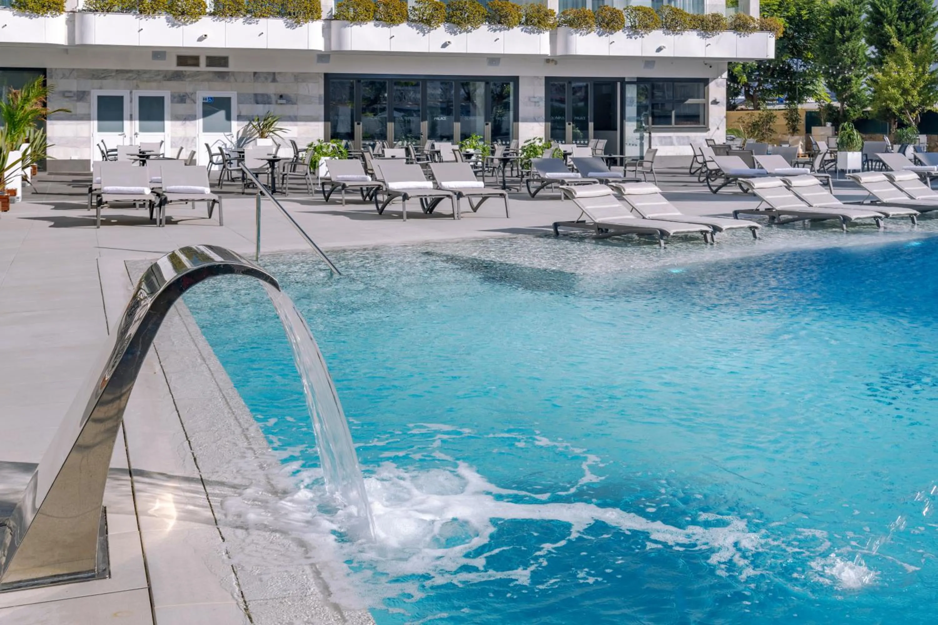 Swimming pool in Hotel Olympus Palace