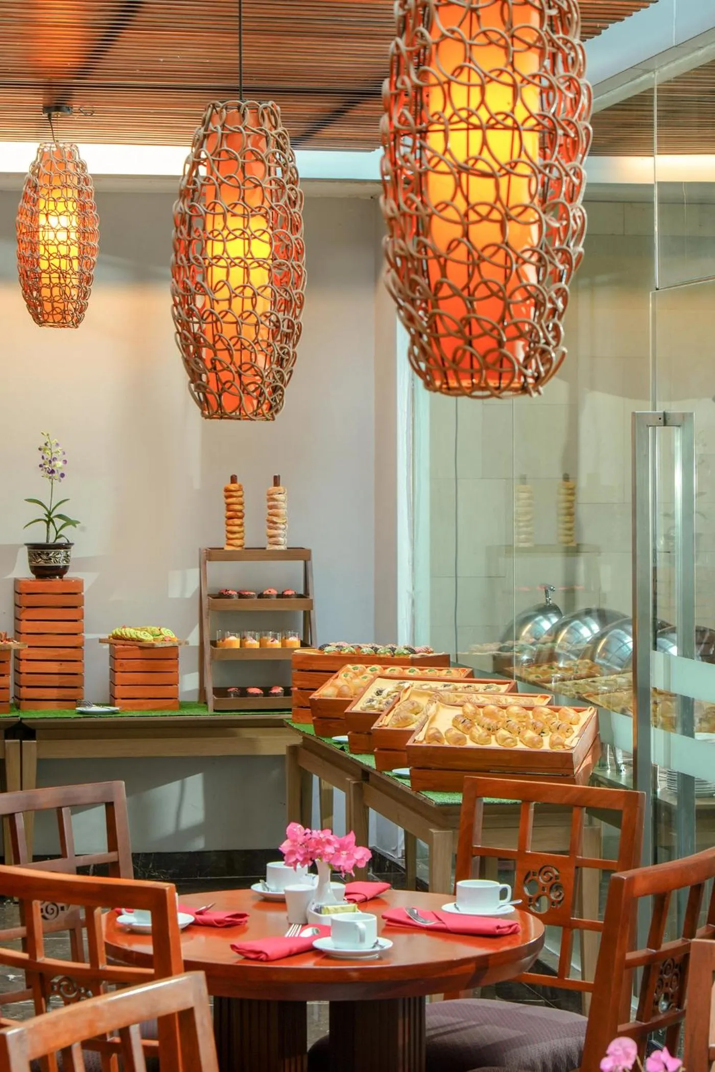 Restaurant/places to eat in Swiss-Belhotel Danum Palangkaraya