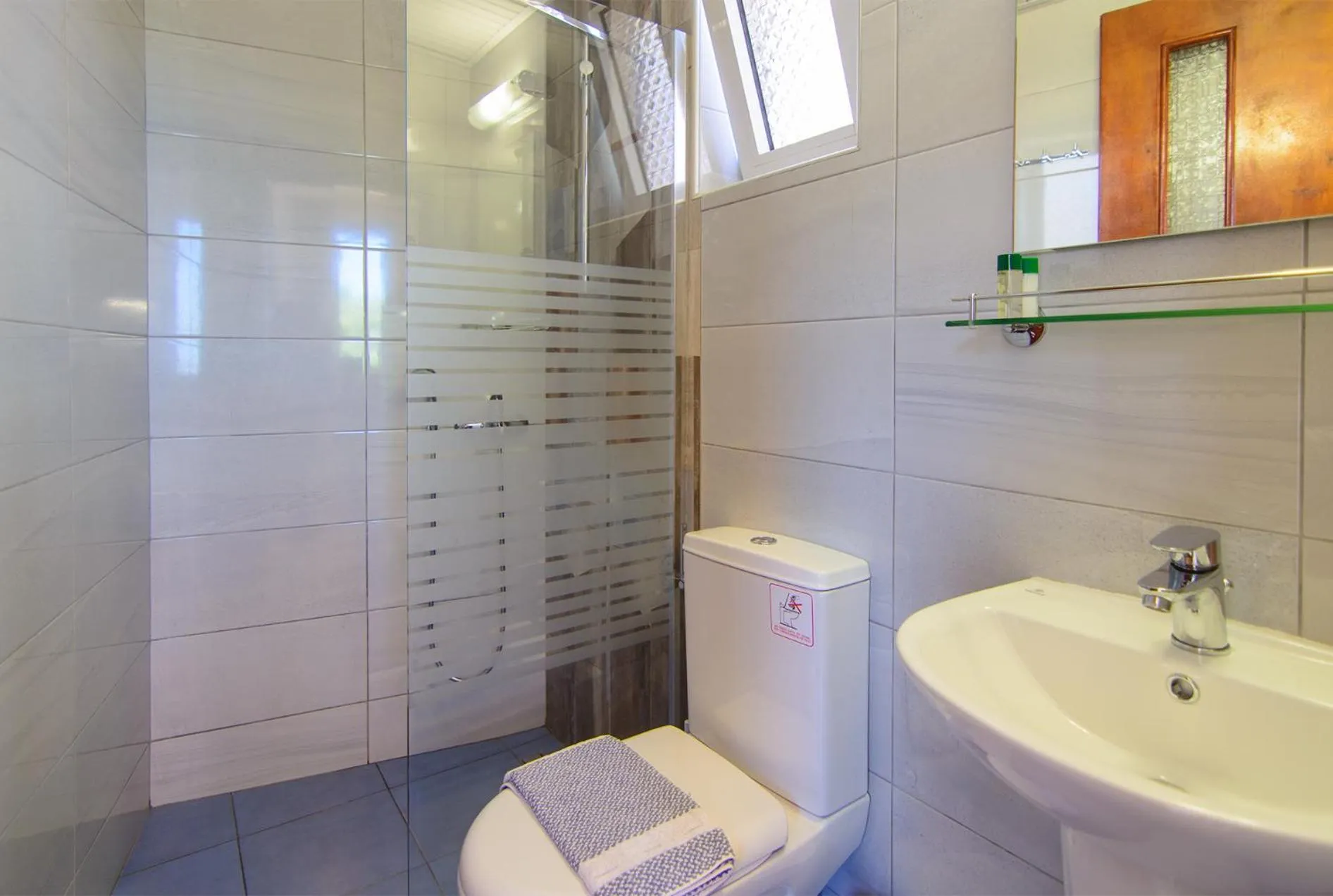 Bathroom in Sifis Studios