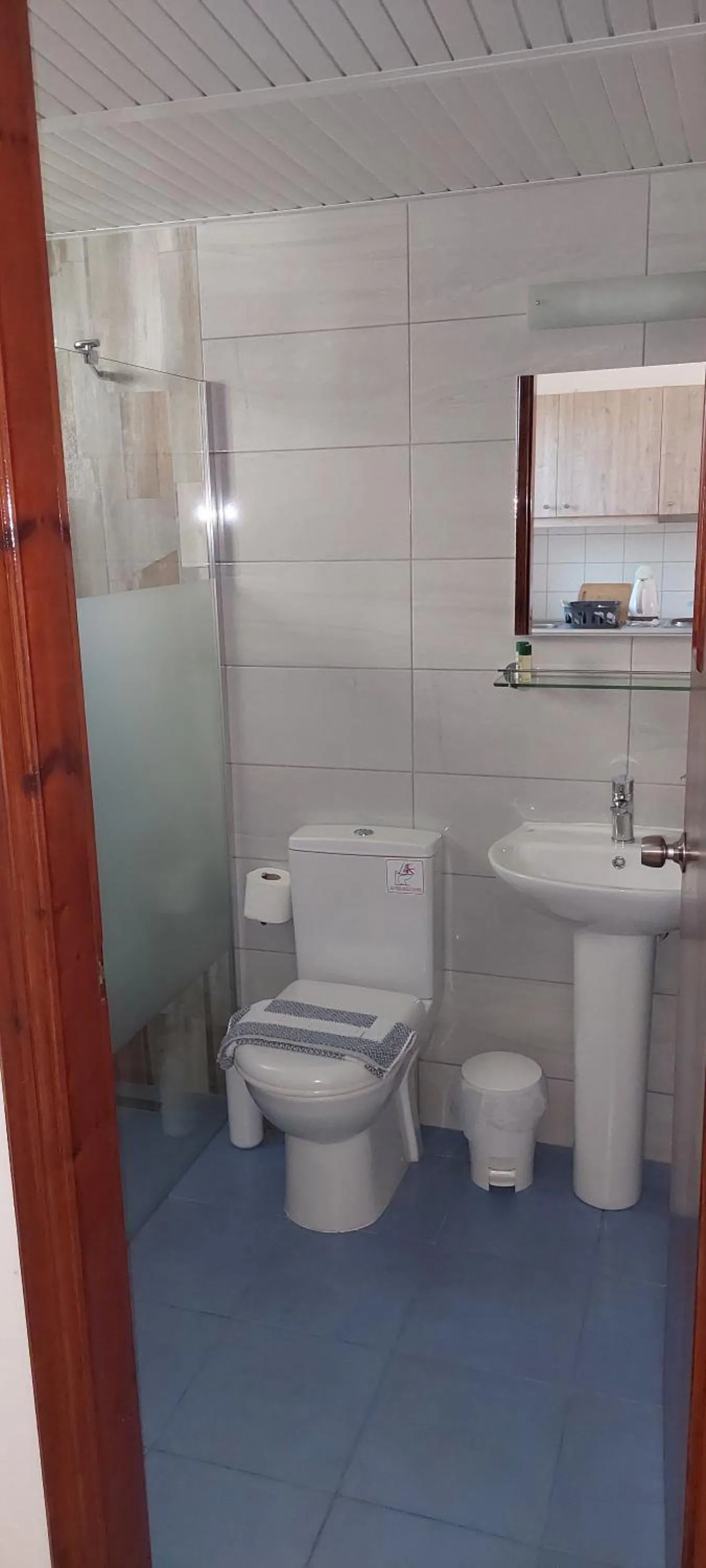 Bathroom in Sifis Studios