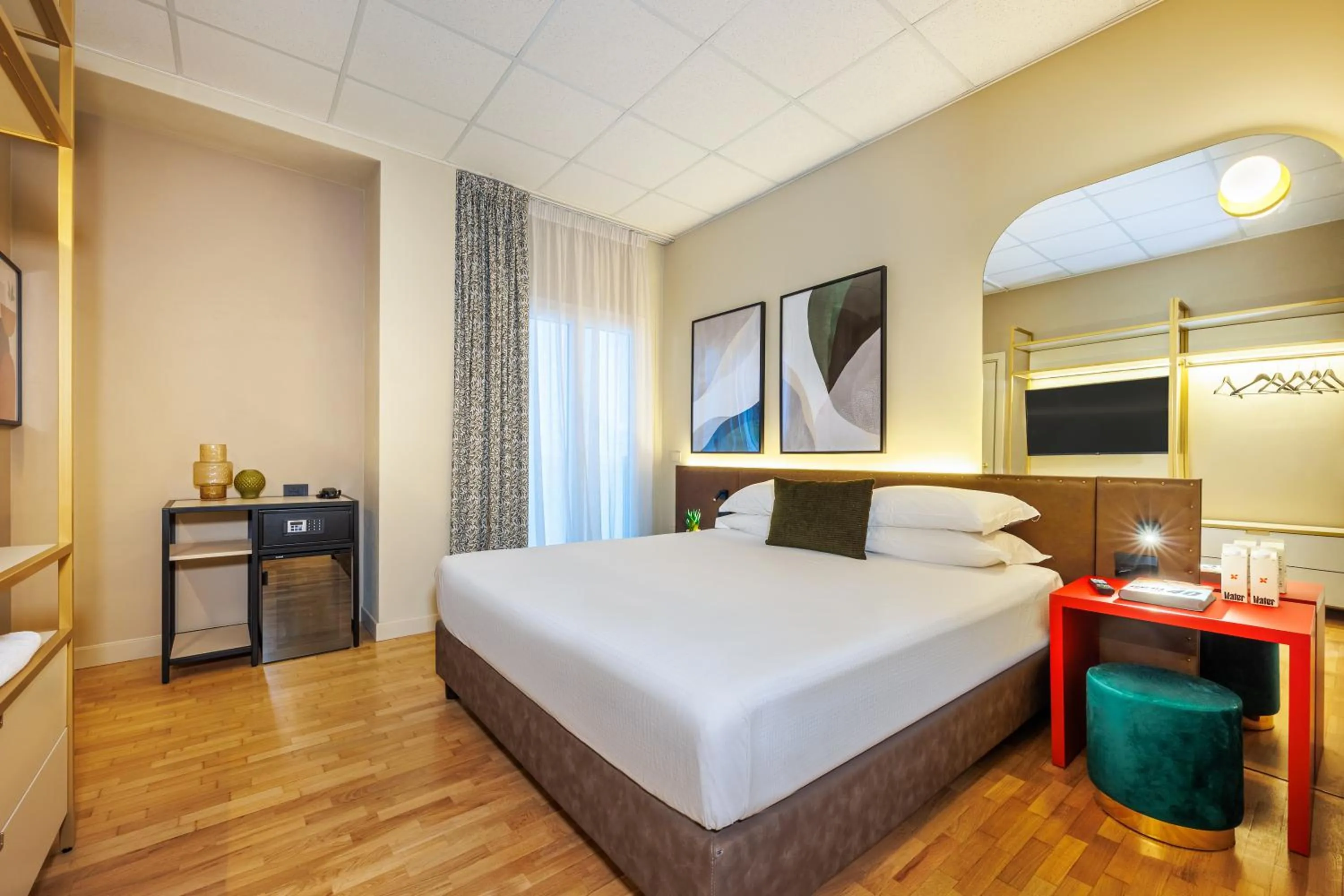 Bedroom, Bed in Charlie in Pesaro