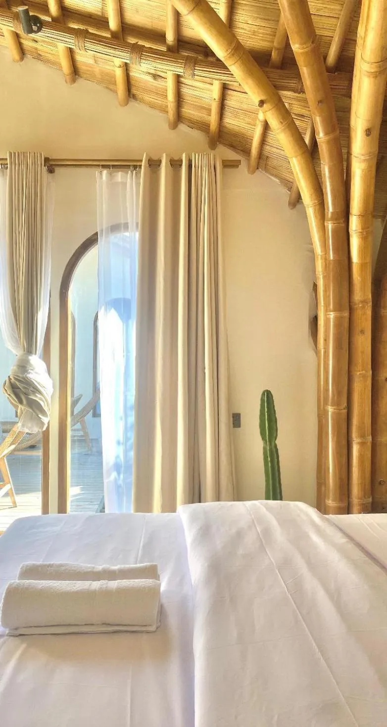 Bed in Tipsea Turtle Gili Air