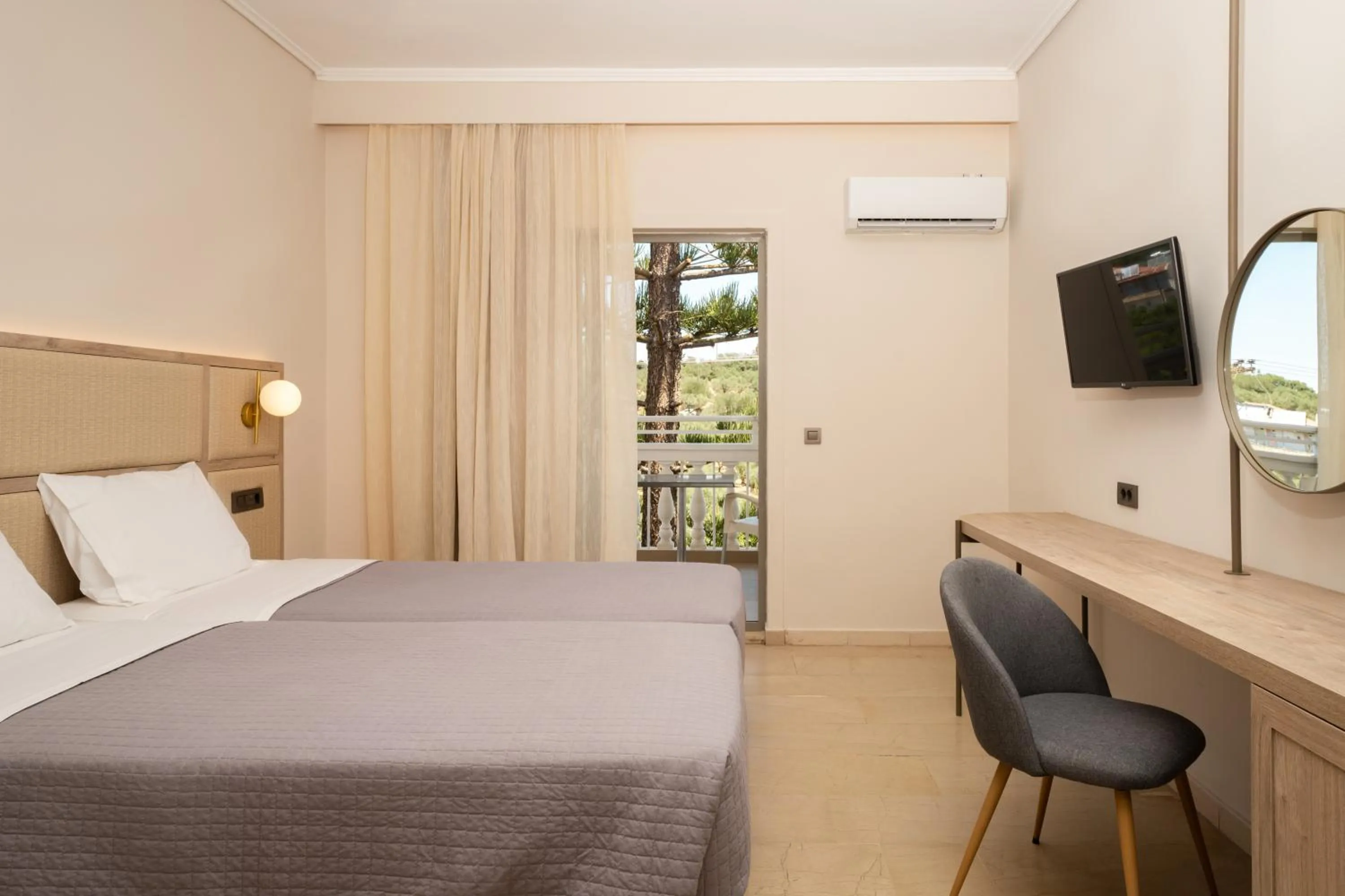 Bed in Karras Grande Resort