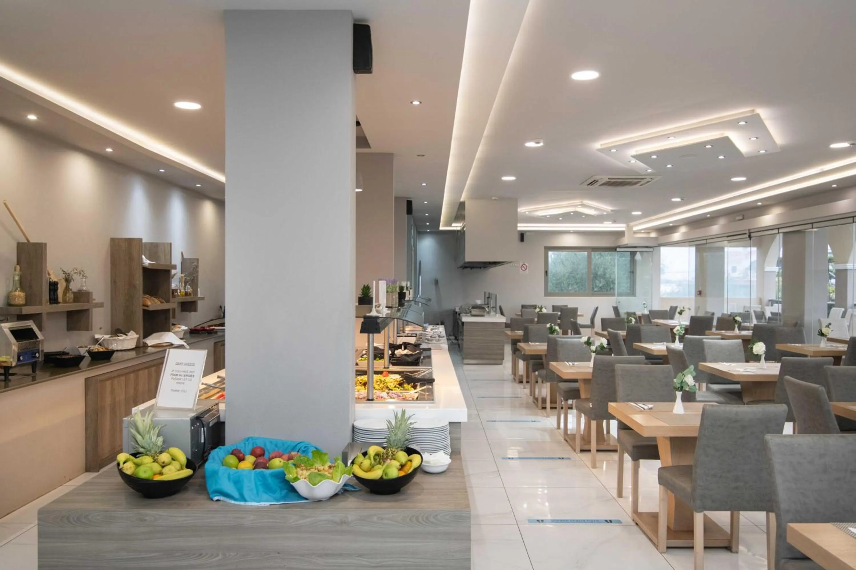 Restaurant/places to eat in Karras Grande Resort