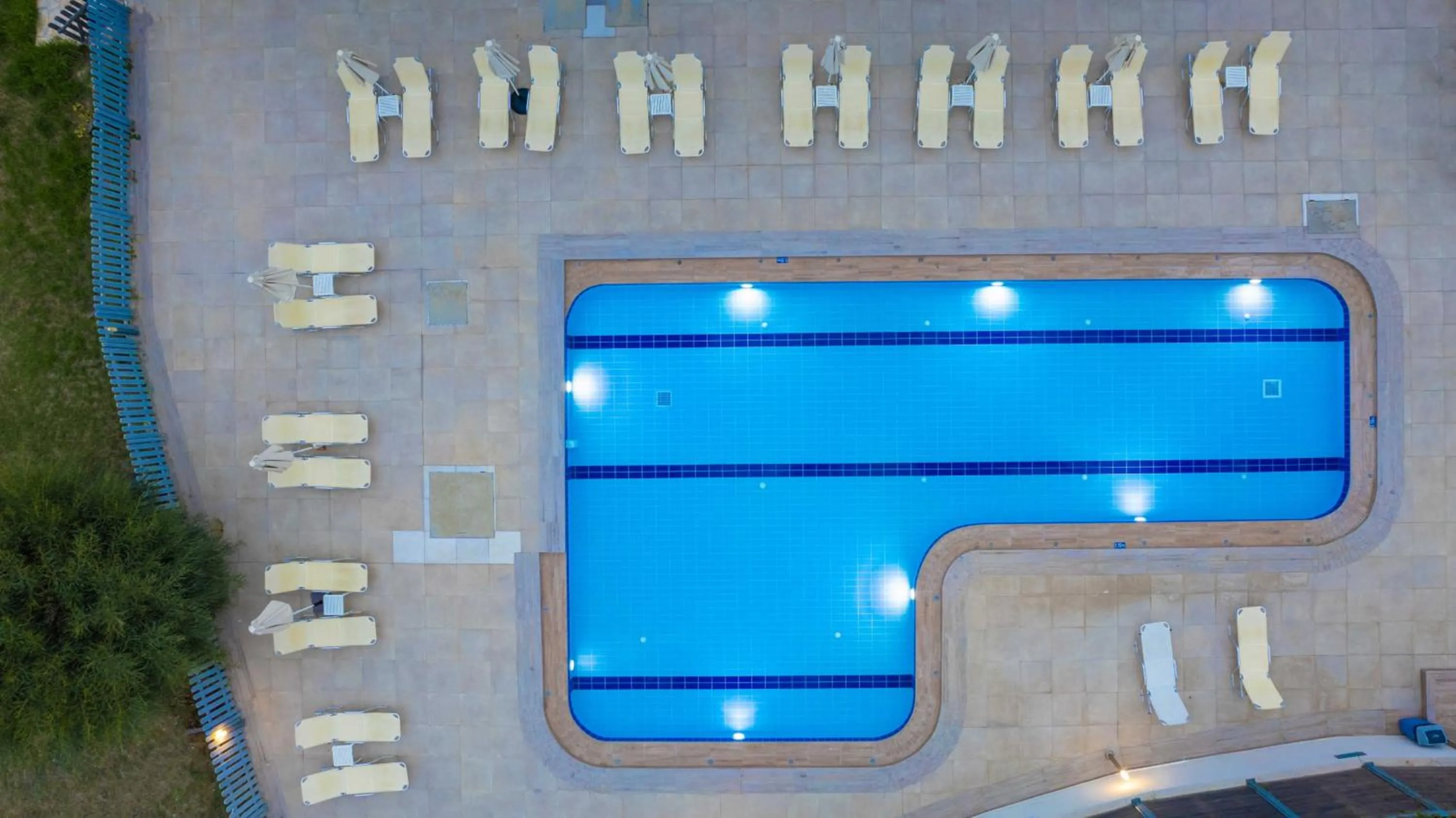 Swimming pool in Karras Grande Resort