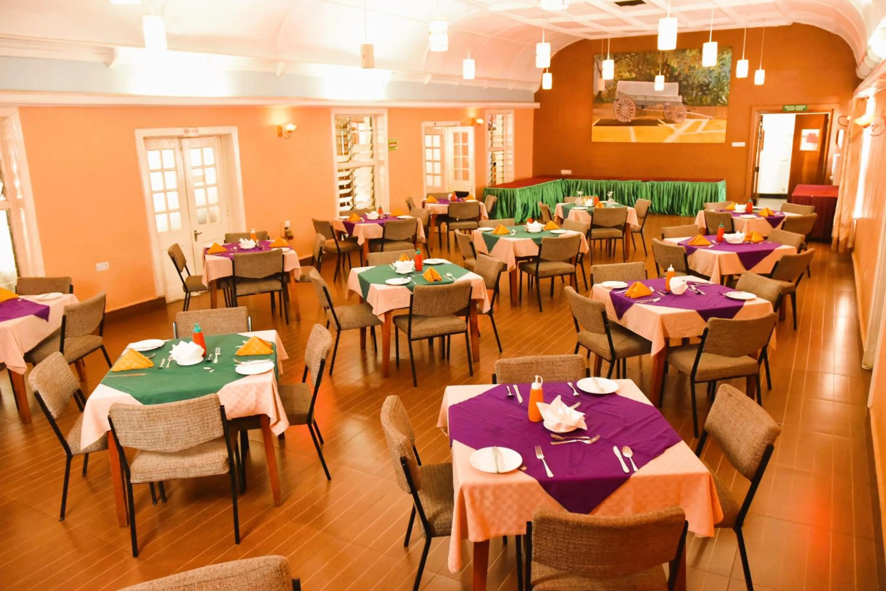 Restaurant/places to eat in Wagon Wheel Hotel Eldoret