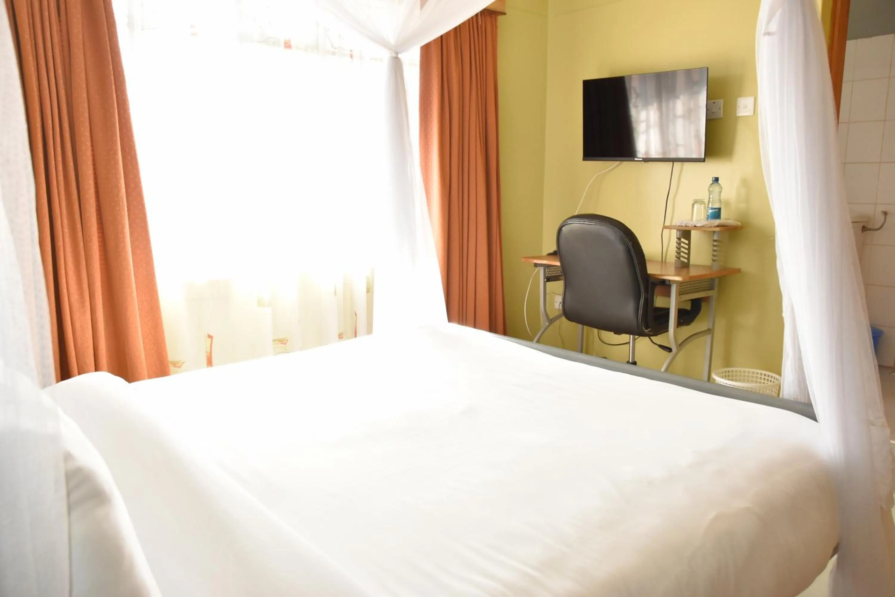 Bedroom in Wagon Wheel Hotel Eldoret