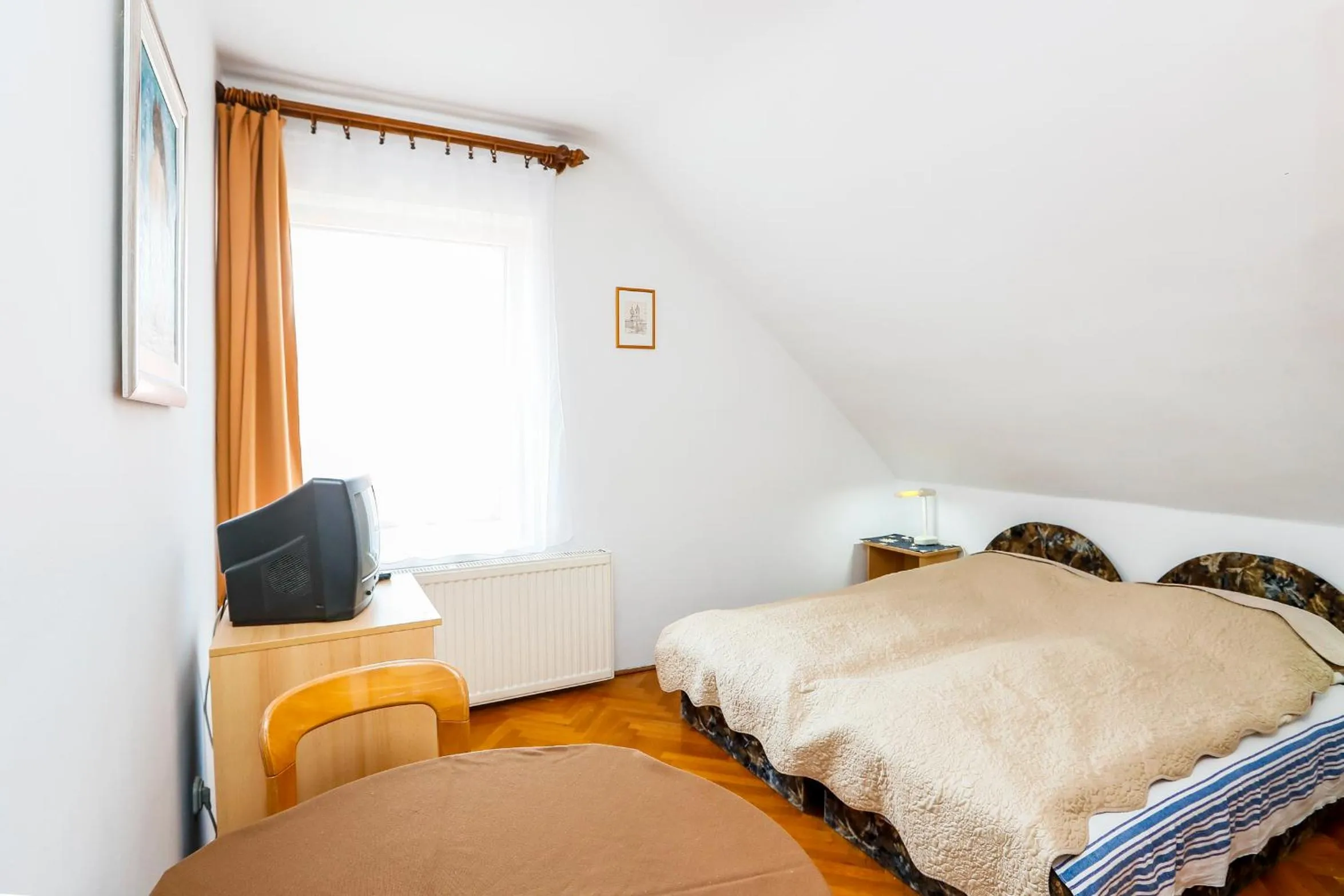 Twin Room in Burg Vendégház