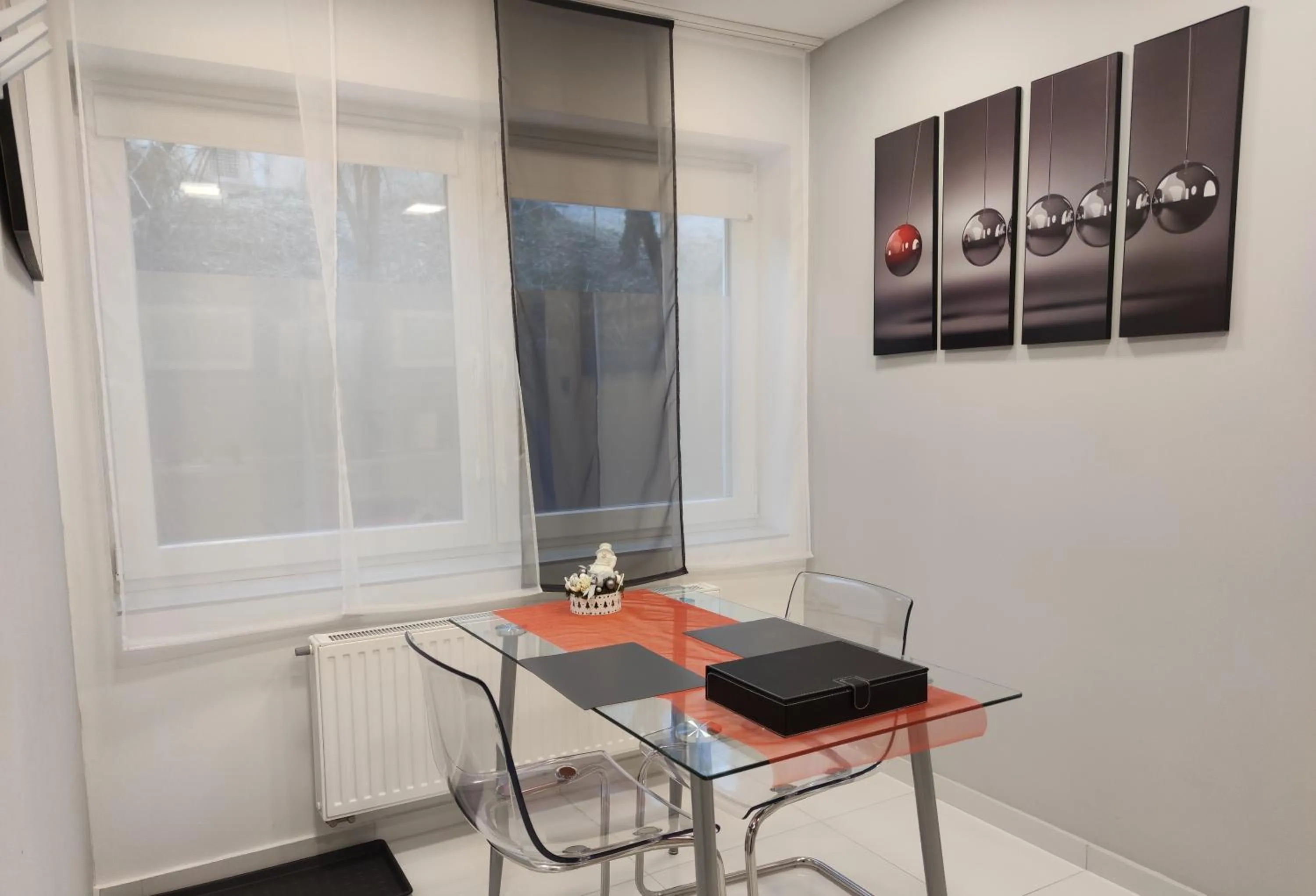 AQUA SOLAR APARTMANHÁZ